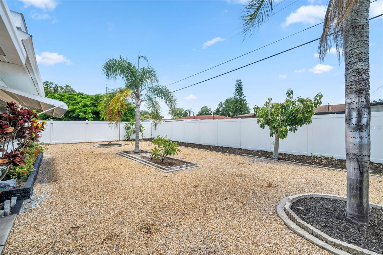 GULF TO BAY ESTATES - Residential