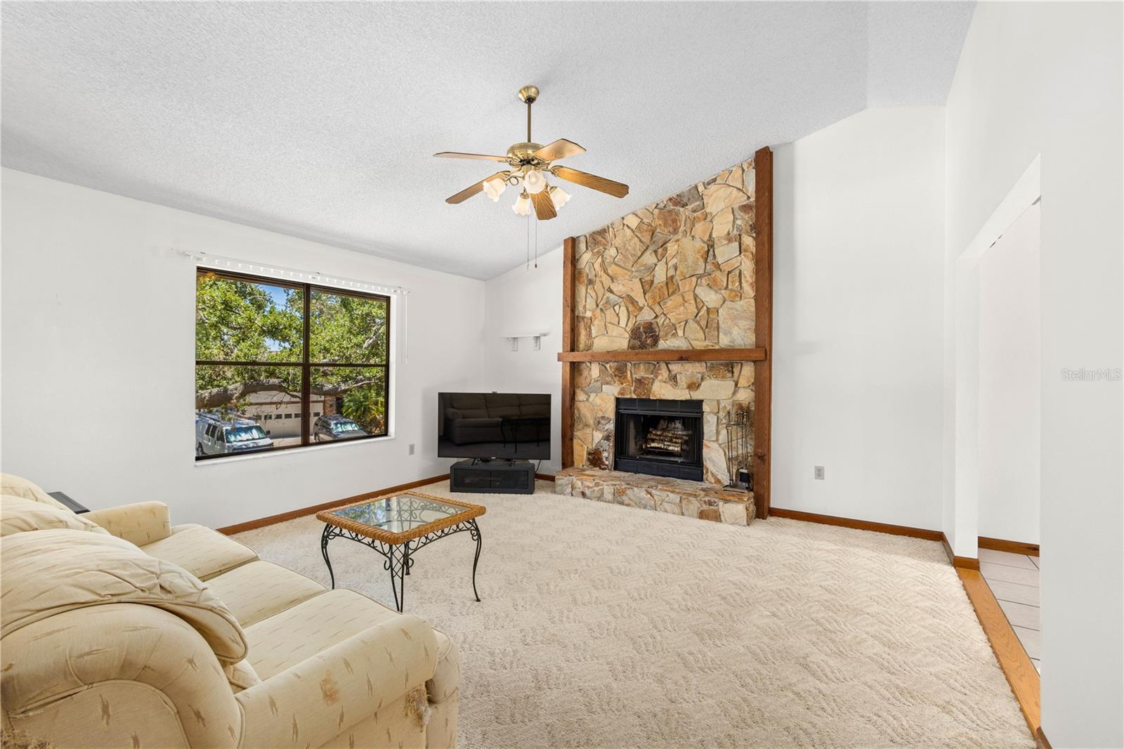 CEDAR CREEK - Residential