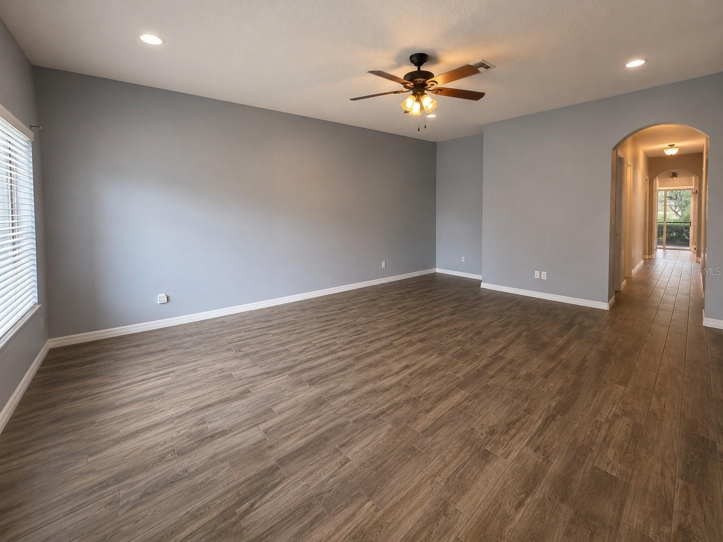 THE TWNHMS AT LIGHTHOUSE COVE VI - Residential Lease