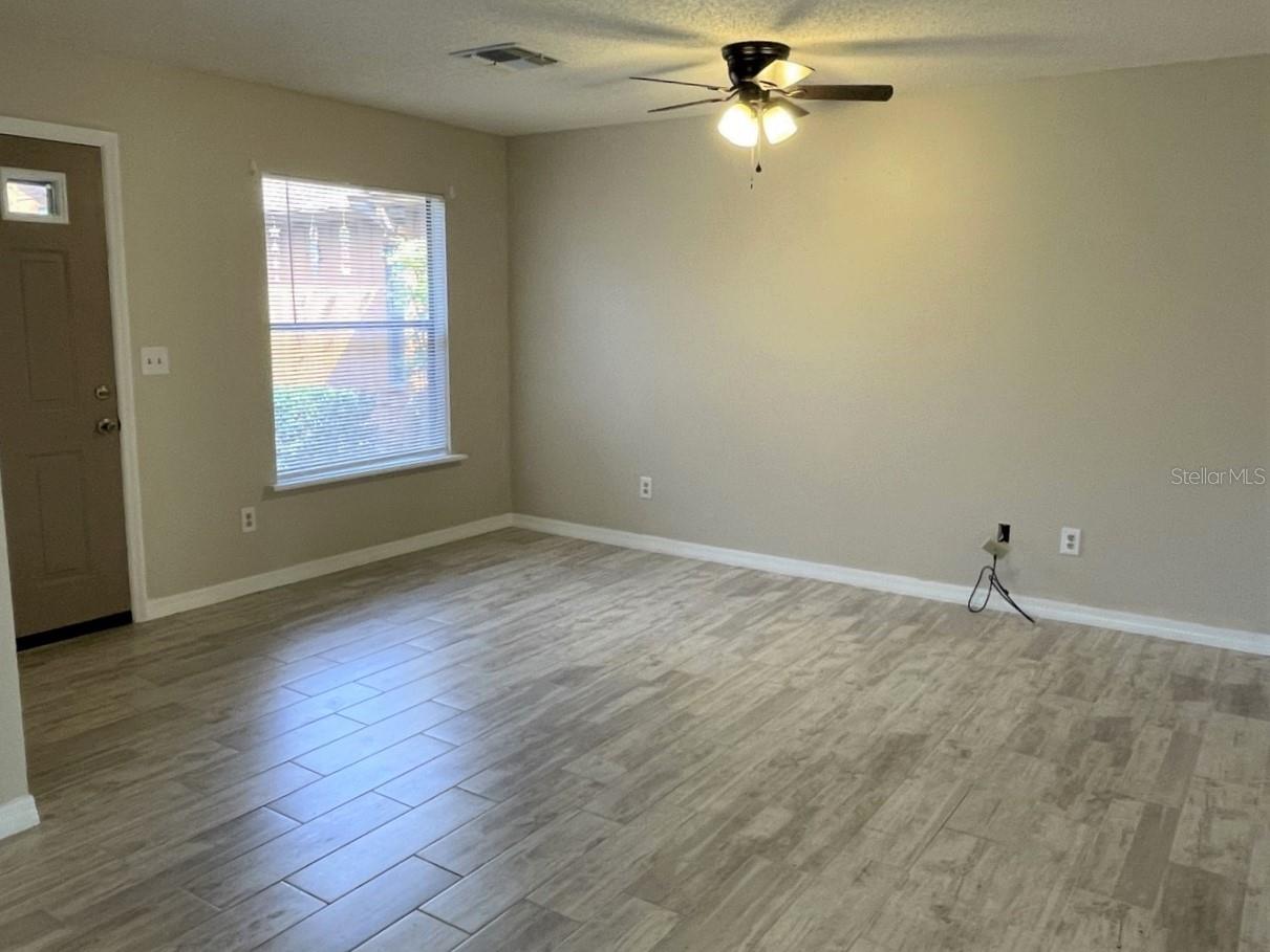 OAKBROOK VILLAGE - Residential Lease