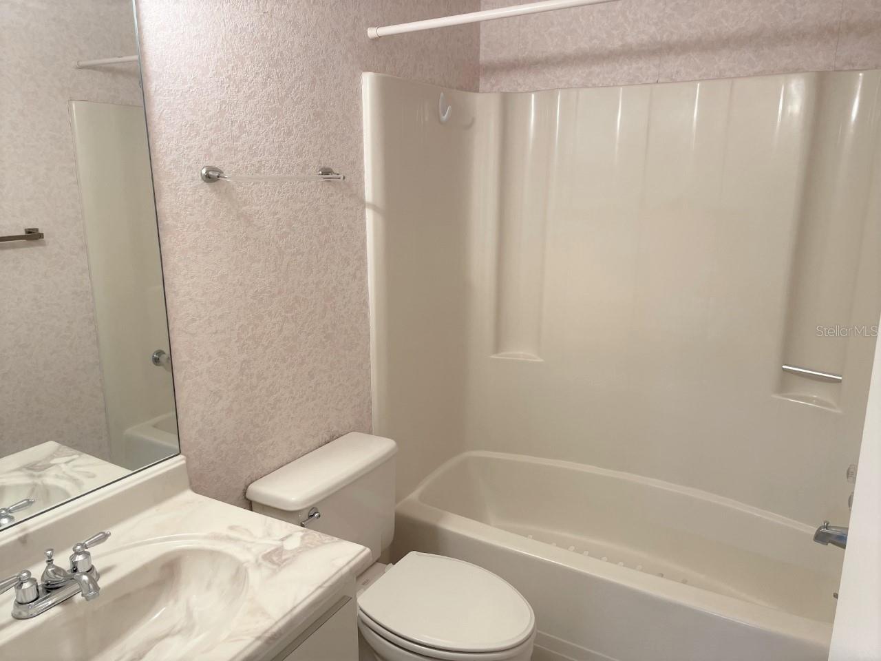 OAKBROOK VILLAGE - Residential Lease