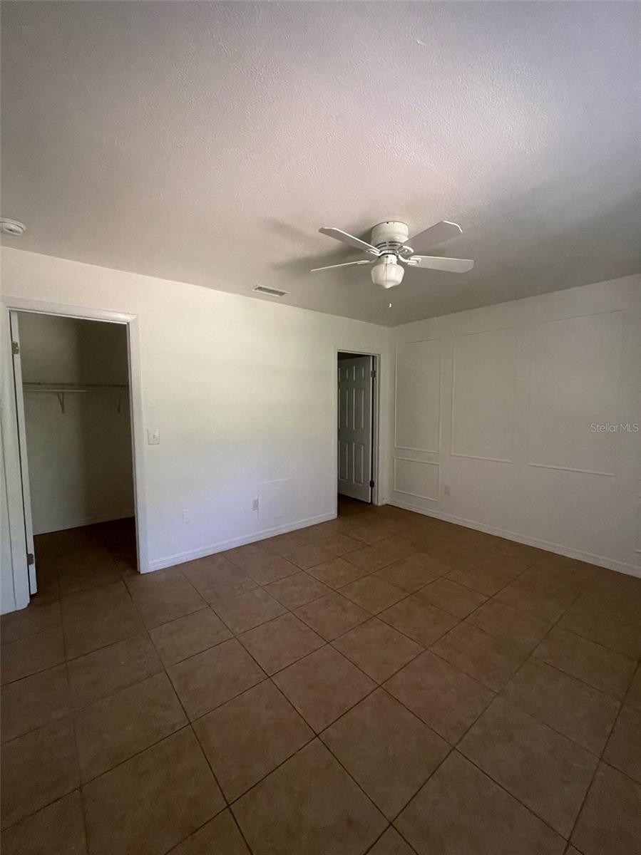 SUNNY VIEW SUB - Residential Lease