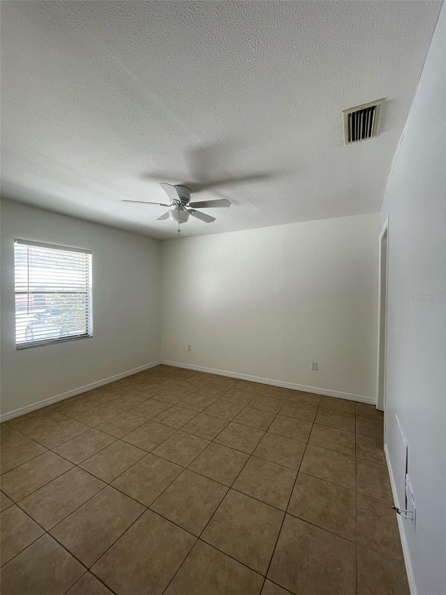 SUNNY VIEW SUB - Residential Lease