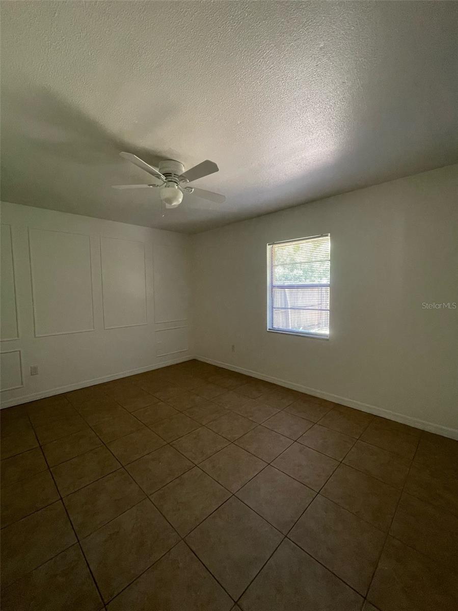 SUNNY VIEW SUB - Residential Lease