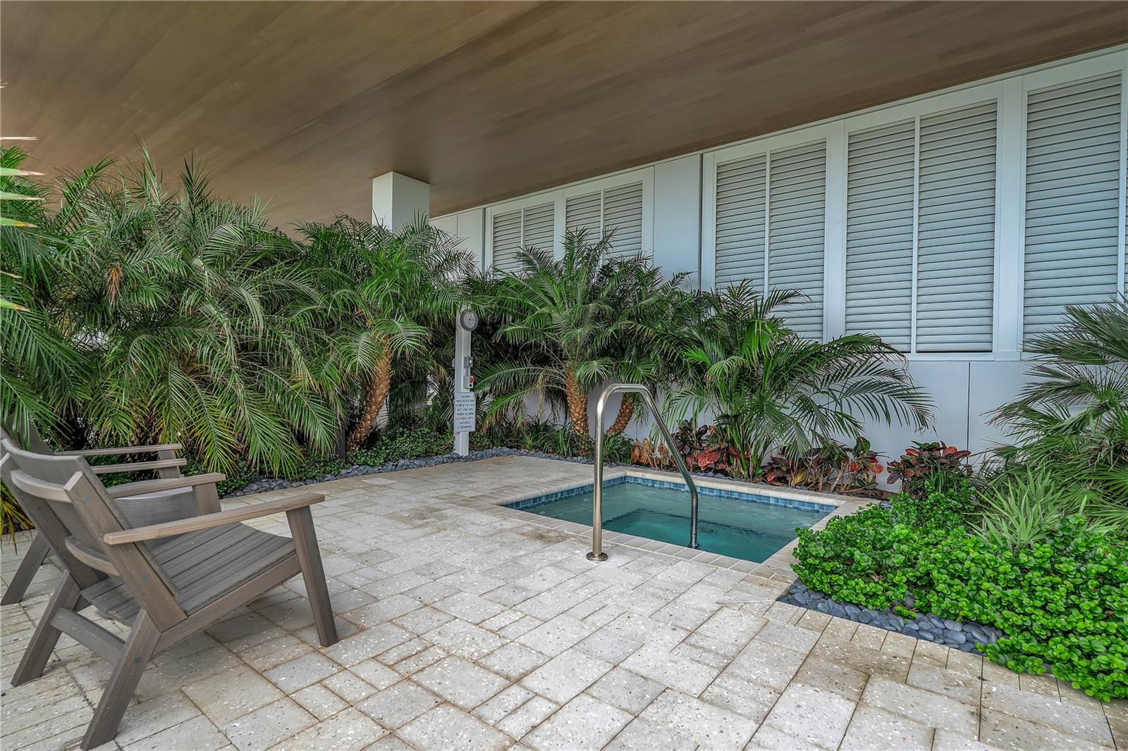 SUNSET BEACH - Residential