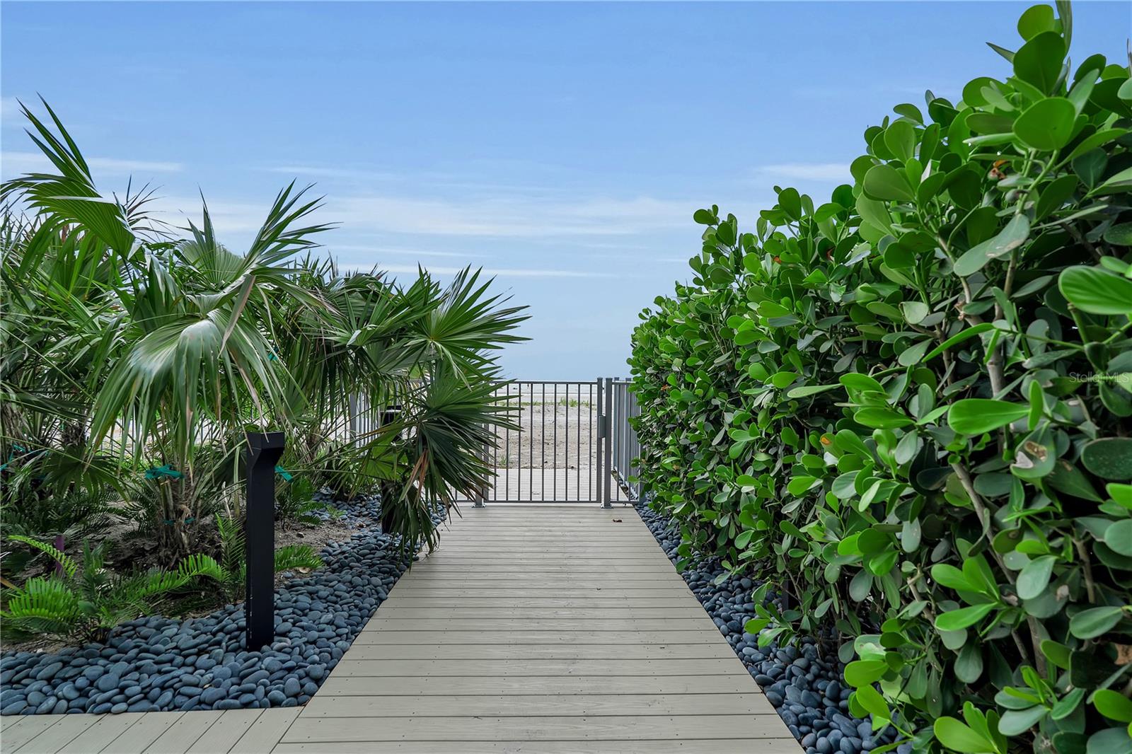 SUNSET BEACH - Residential