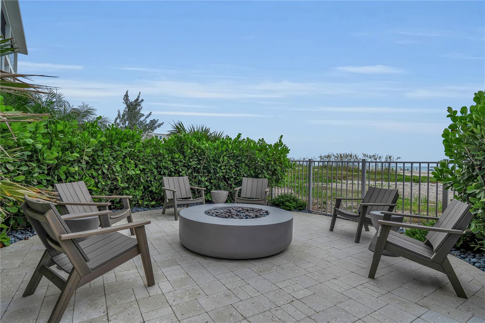 SUNSET BEACH - Residential