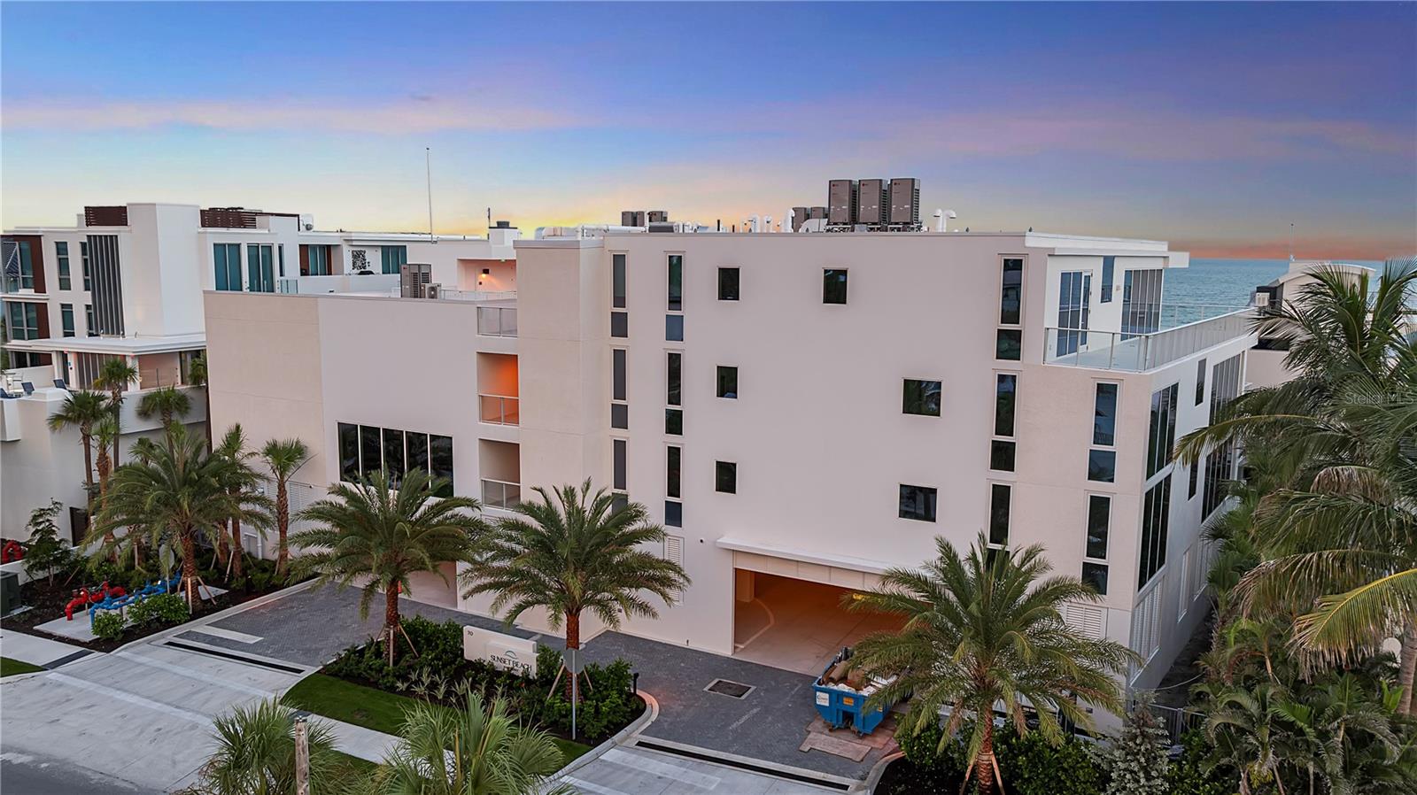 SUNSET BEACH - Residential