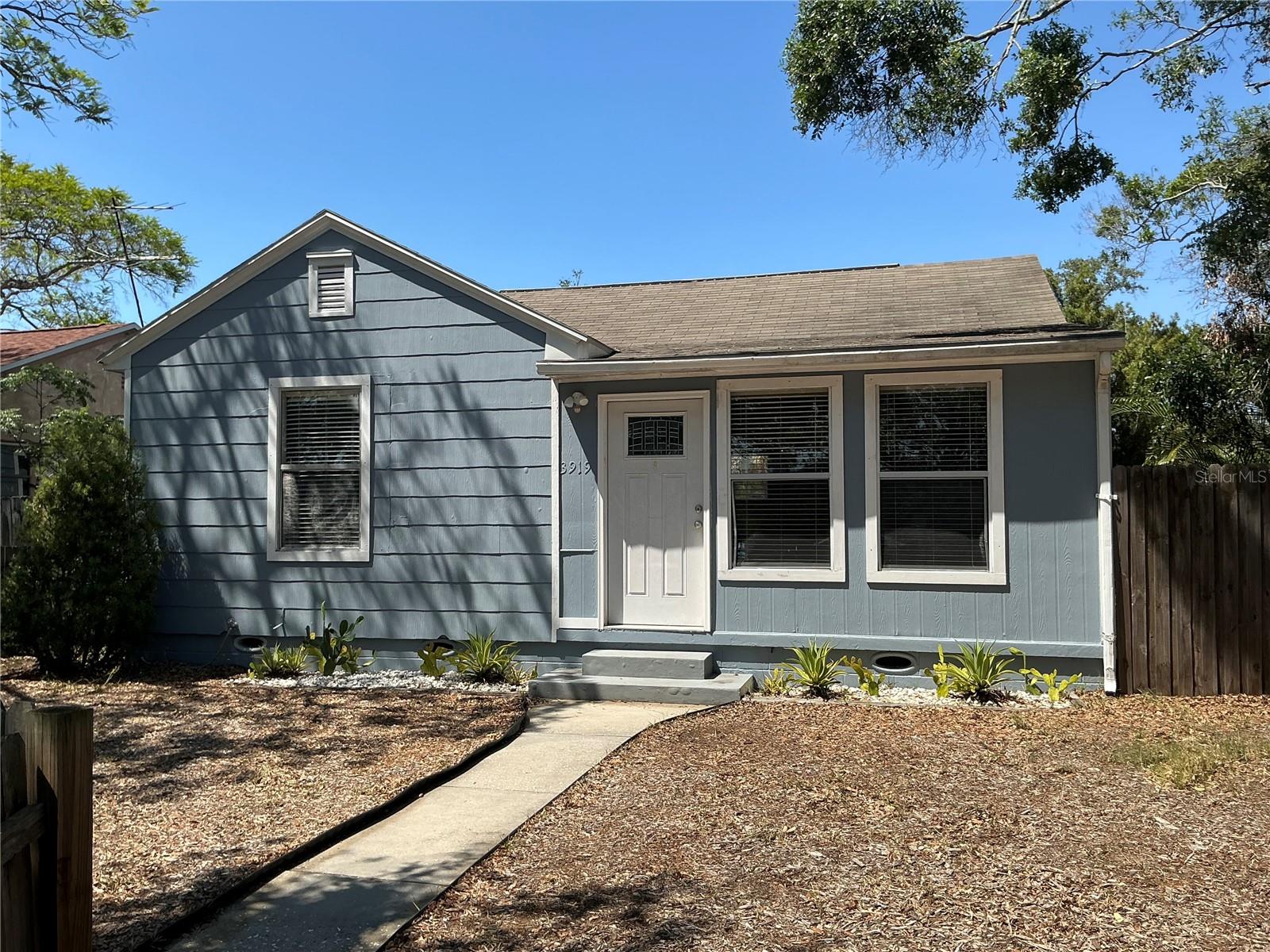 CENTRAL AVE HEIGHTS - Residential Lease