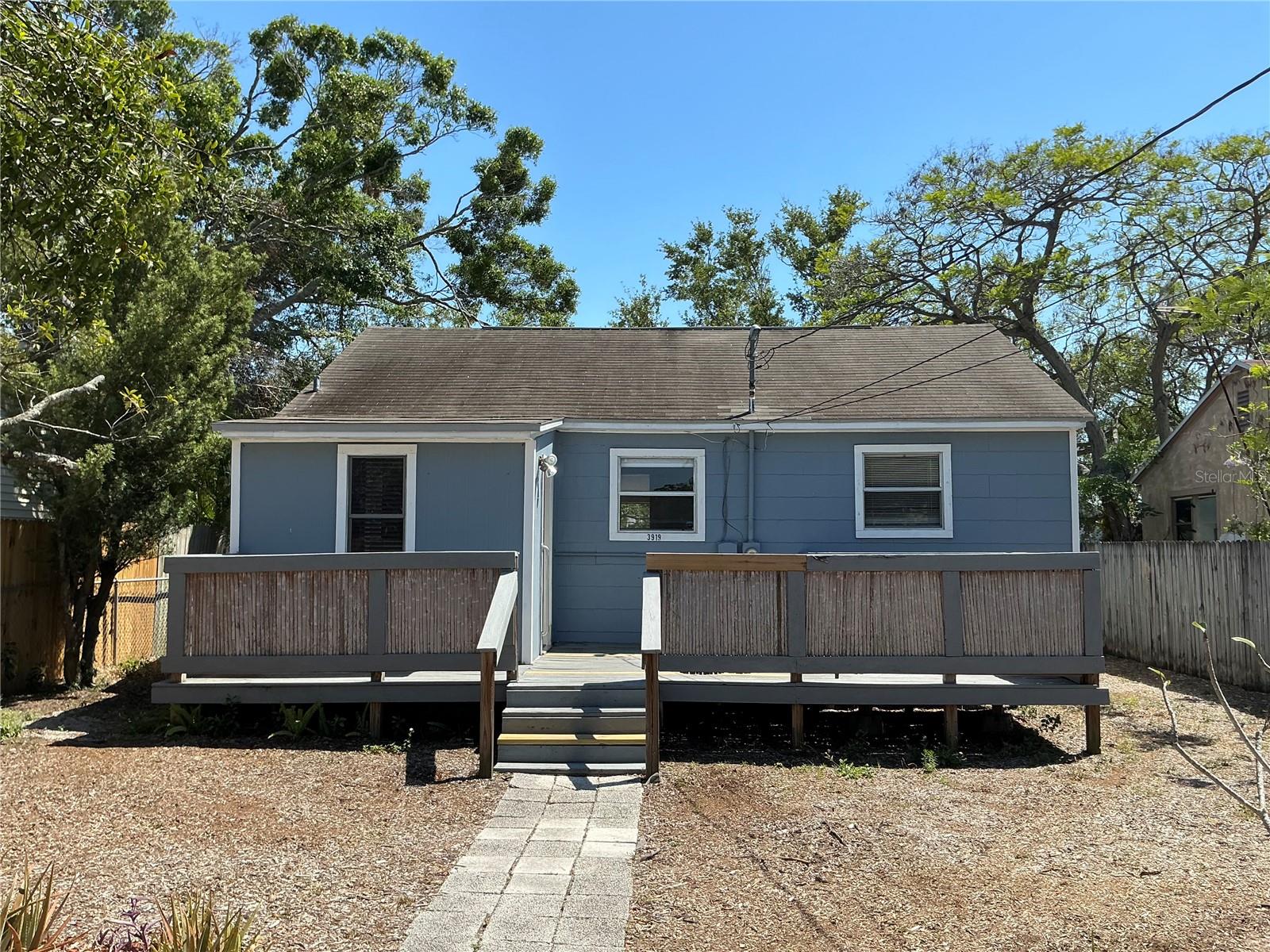 CENTRAL AVE HEIGHTS - Residential Lease