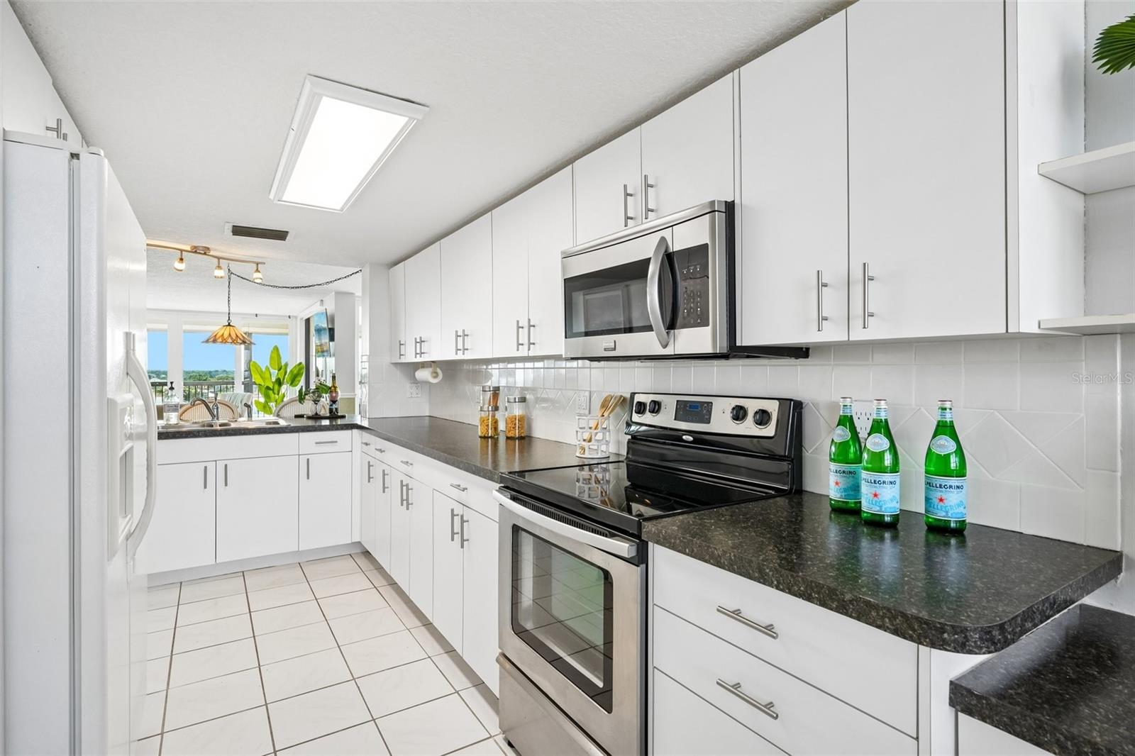 WEATHERLY THE CONDO - Residential