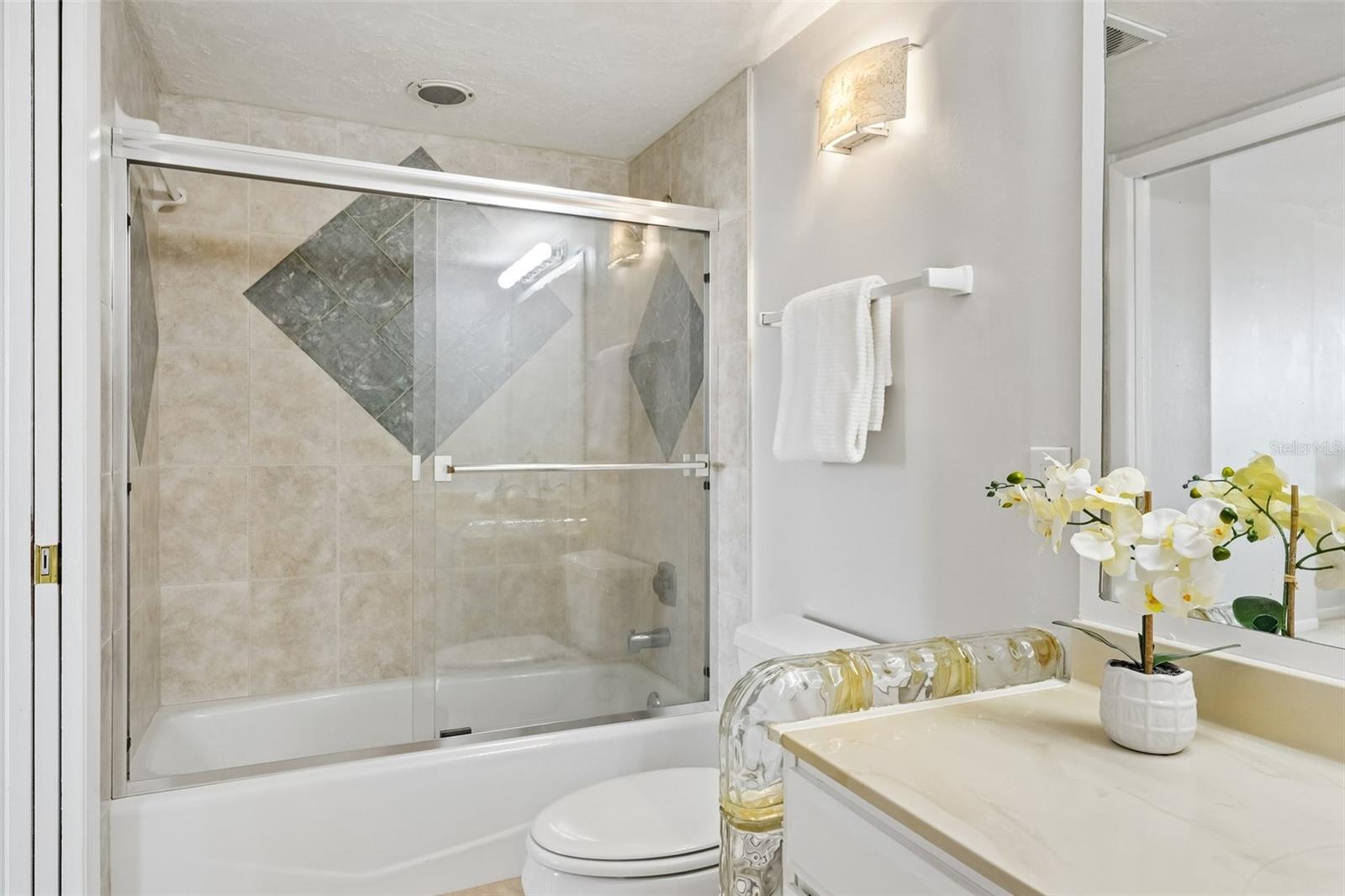 WEATHERLY THE CONDO - Residential