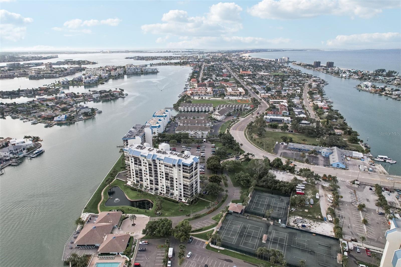 WEATHERLY THE CONDO - Residential