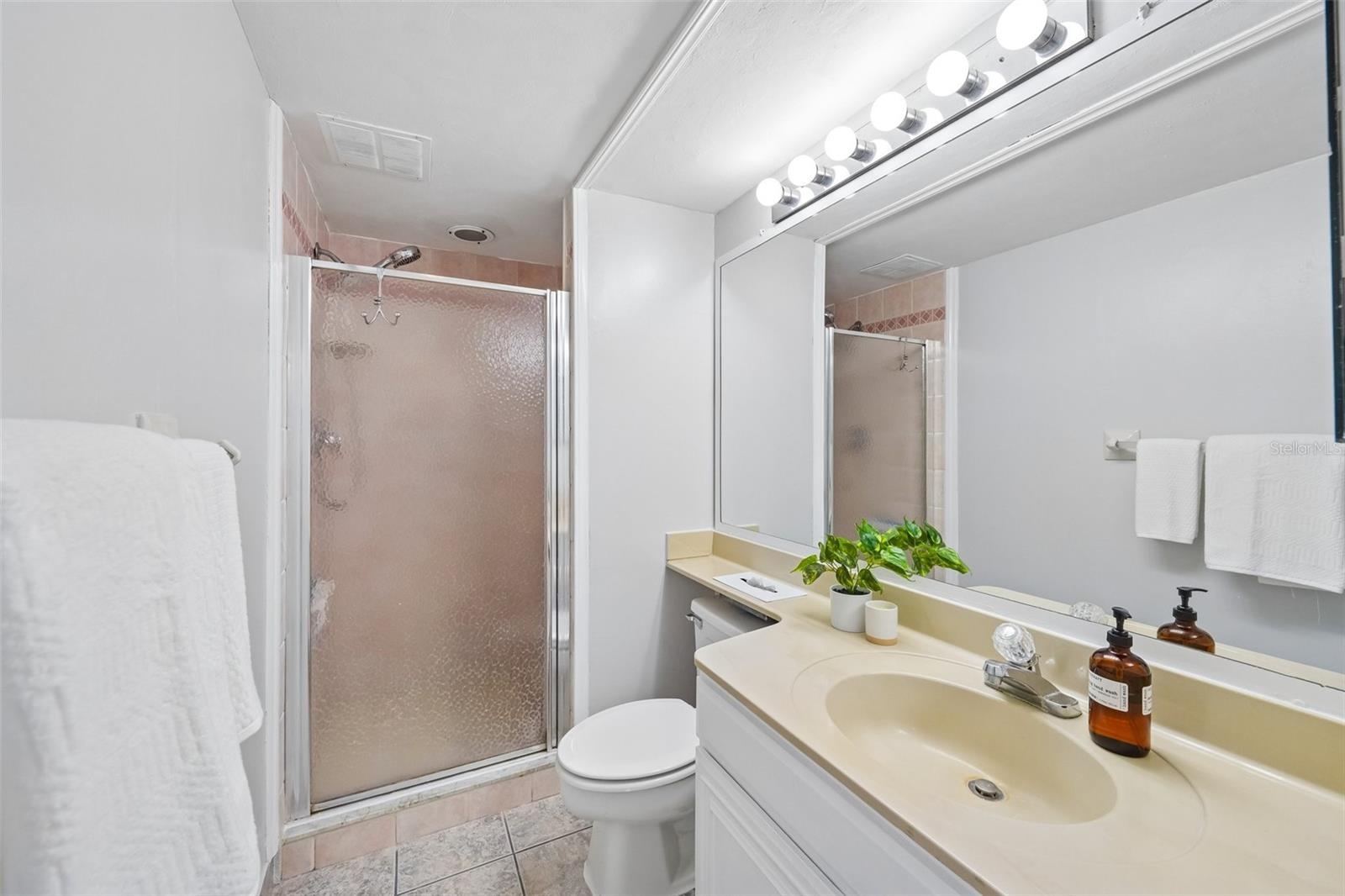 WEATHERLY THE CONDO - Residential