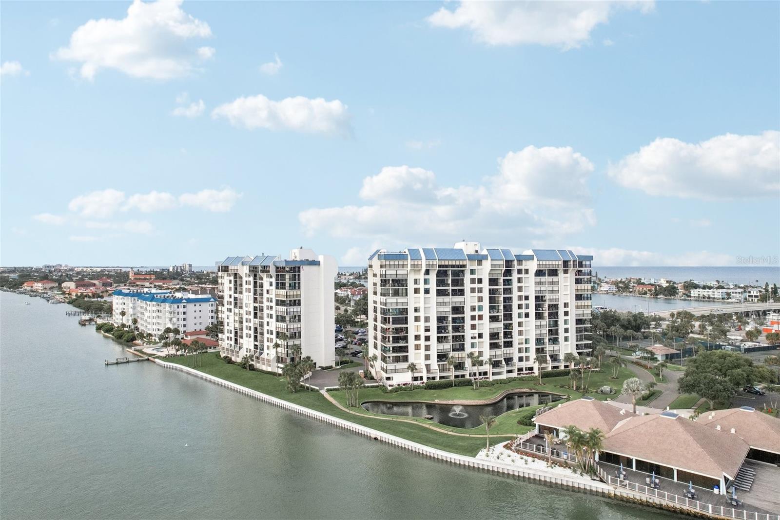 WEATHERLY THE CONDO - Residential
