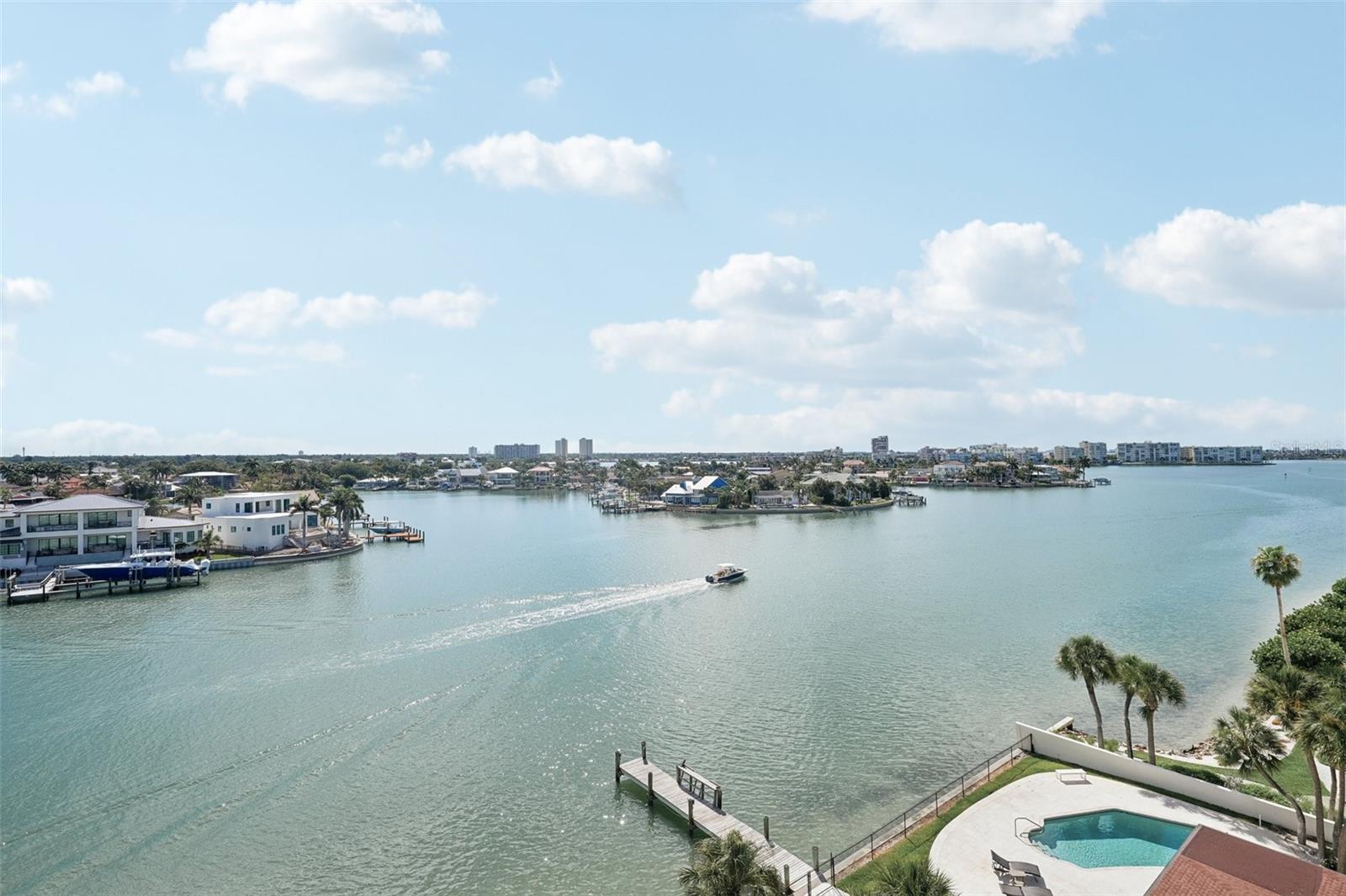 WEATHERLY THE CONDO - Residential