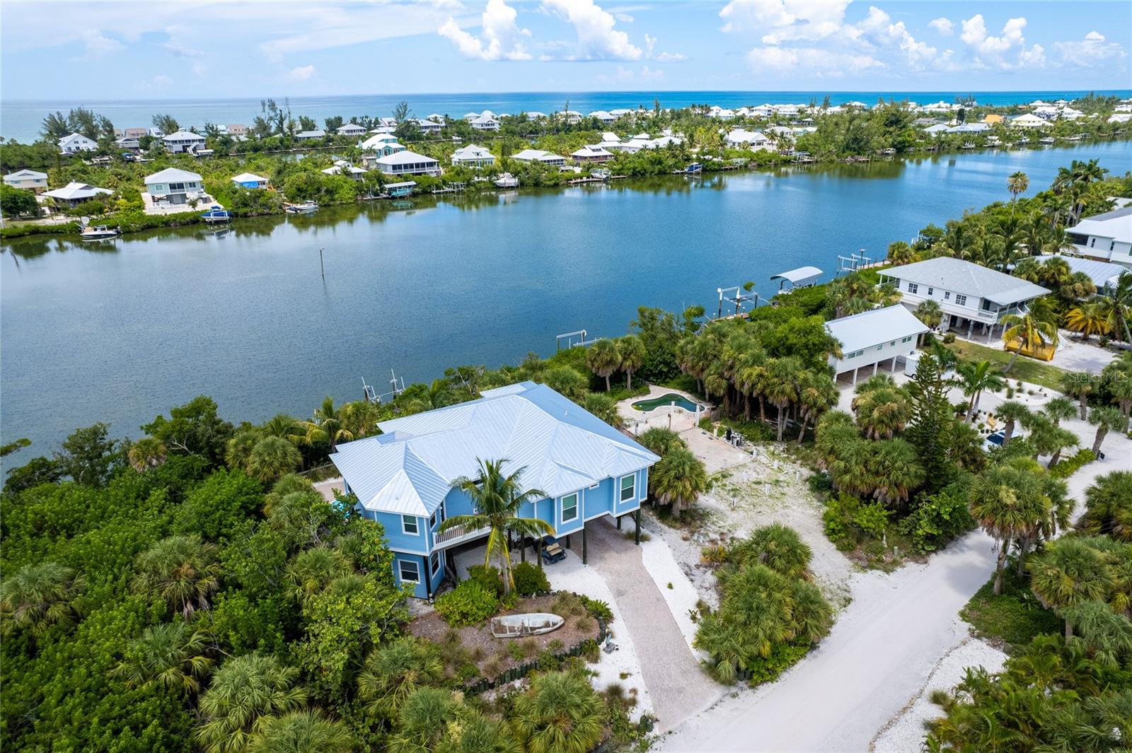 PALM ISLAND ESTATES - Residential
