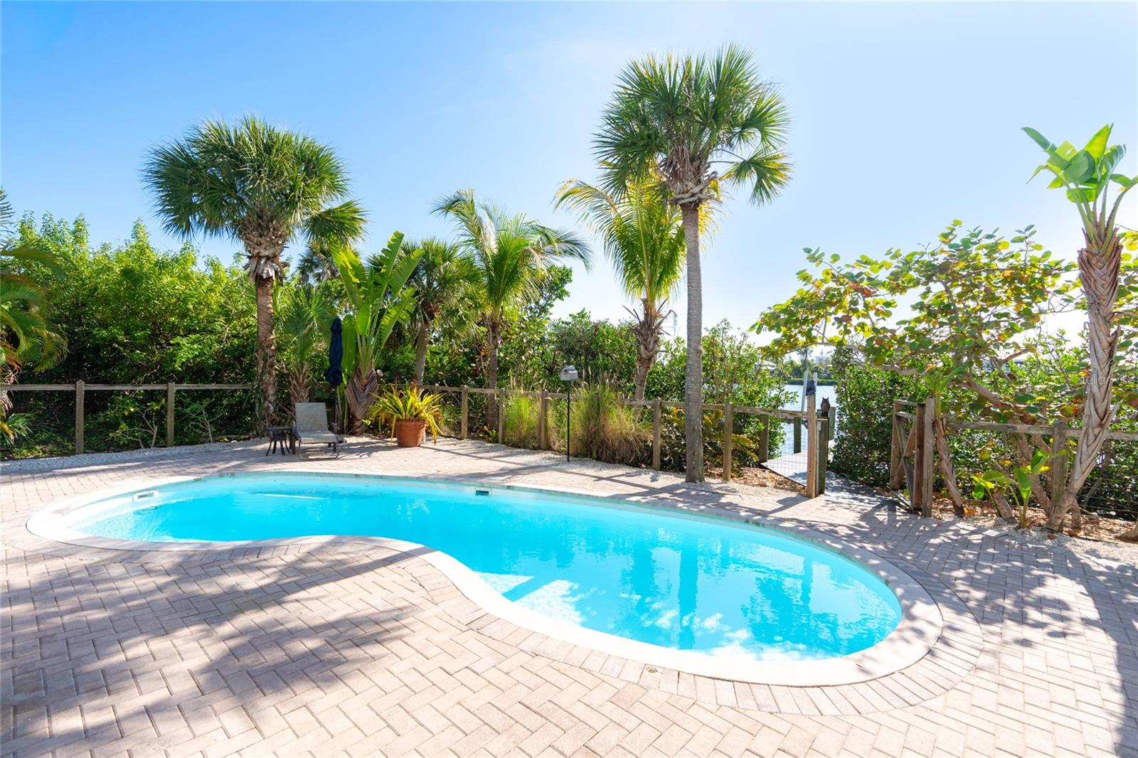 PALM ISLAND ESTATES - Residential