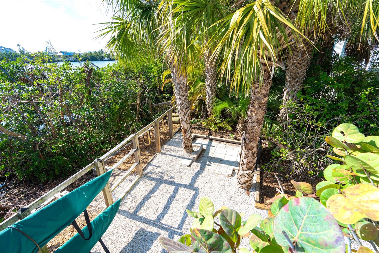 PALM ISLAND ESTATES - Residential