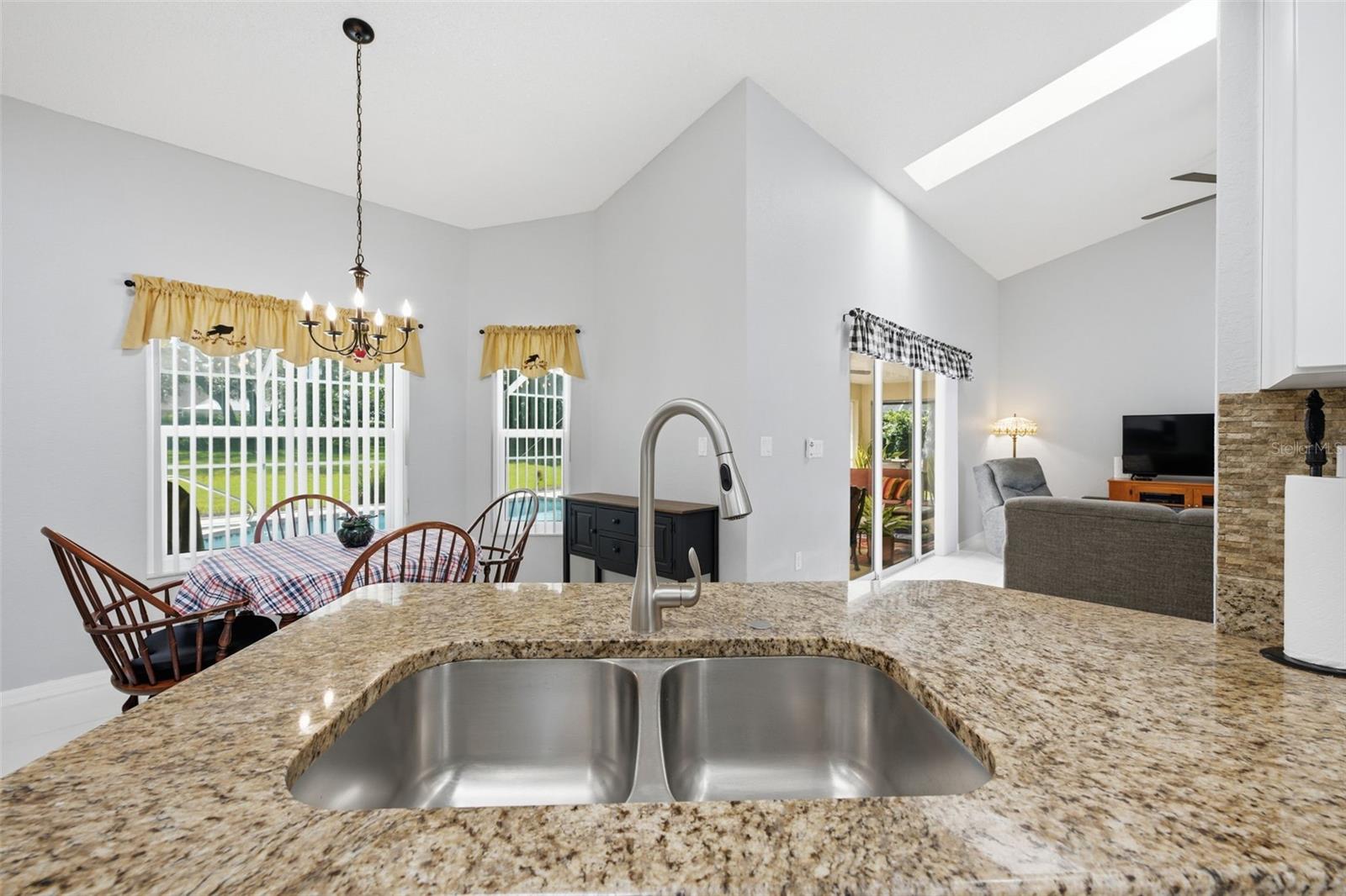PRESTON HOLLOW - Residential