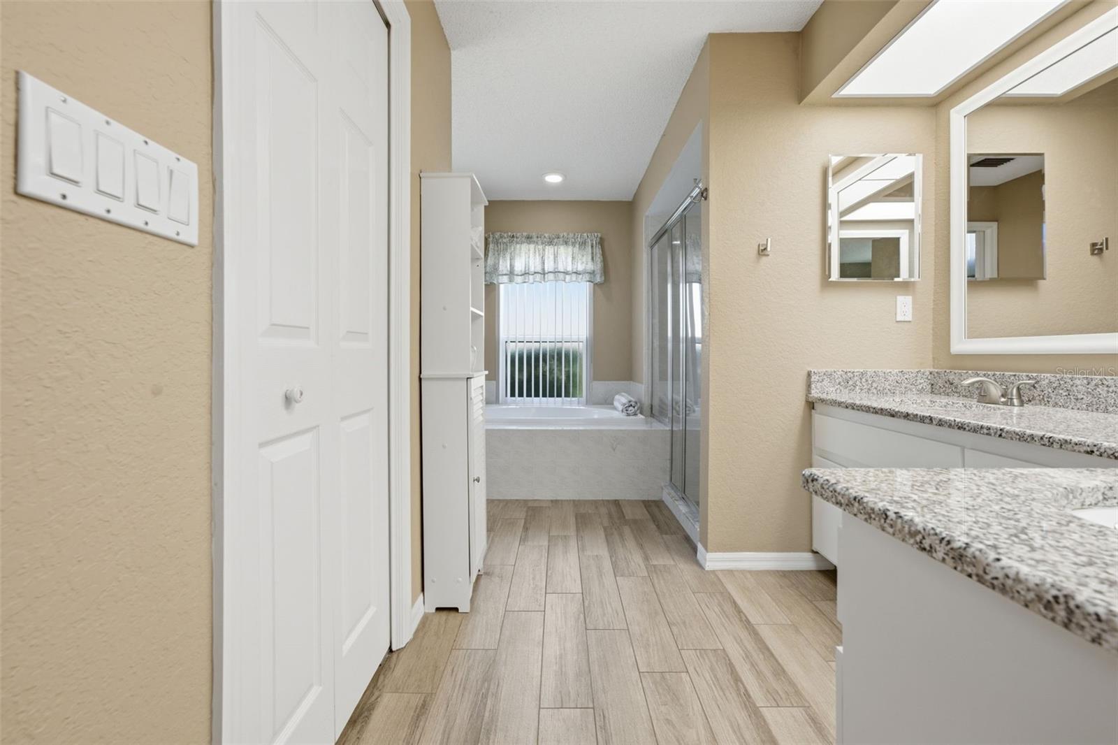 PRESTON HOLLOW - Residential