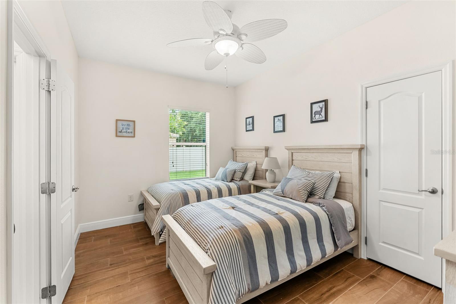 MANDALAY GROVE SUB - Residential