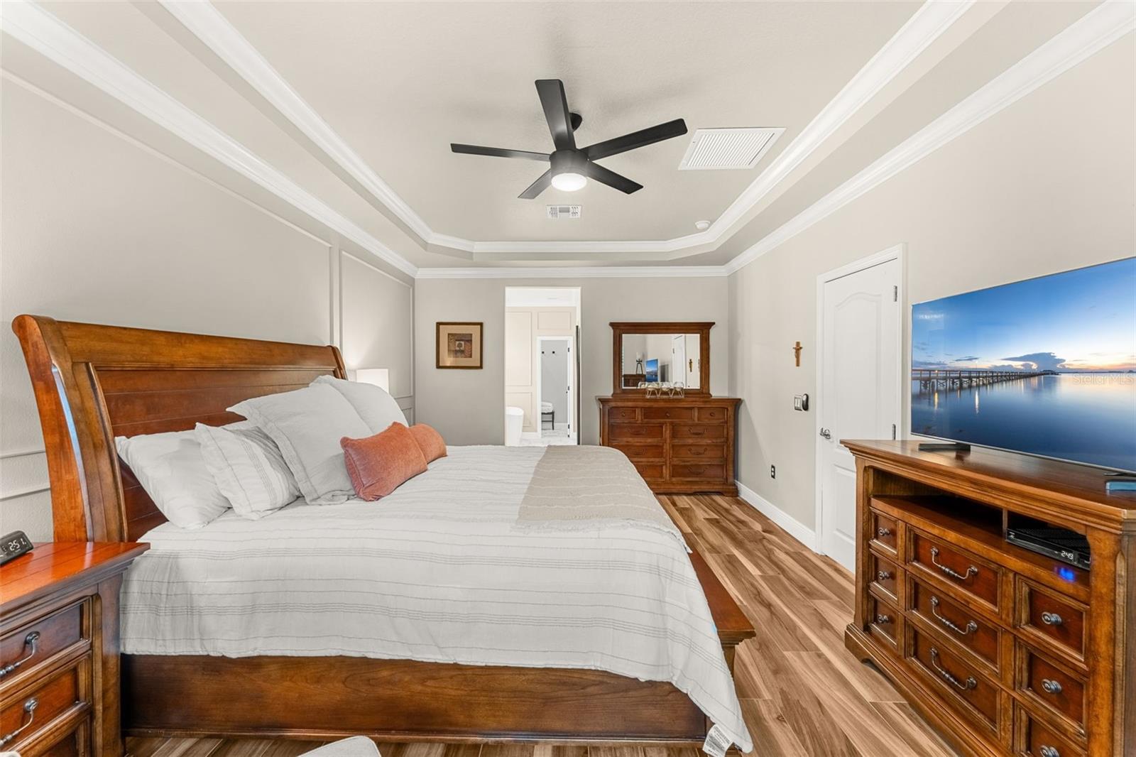 MANDALAY GROVE SUB - Residential