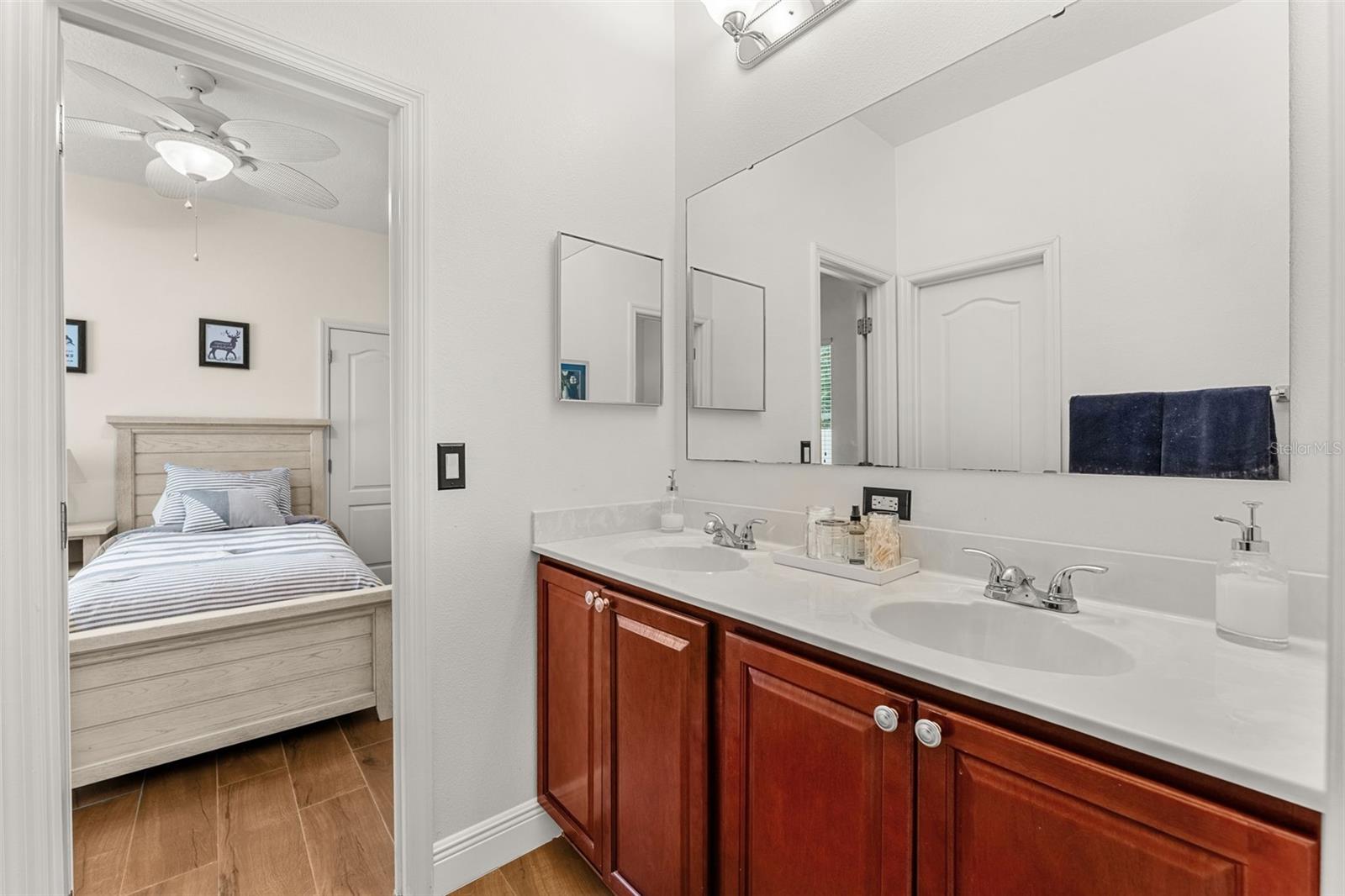MANDALAY GROVE SUB - Residential