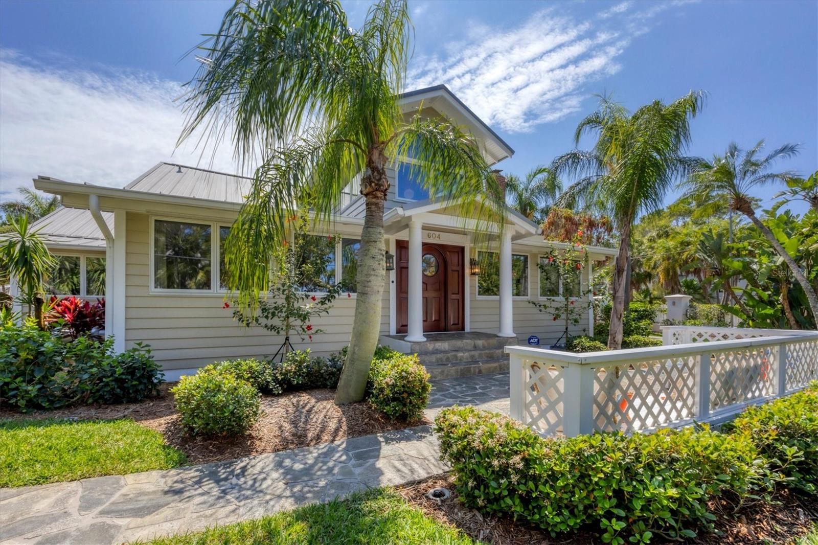BAY ISLAND - Residential