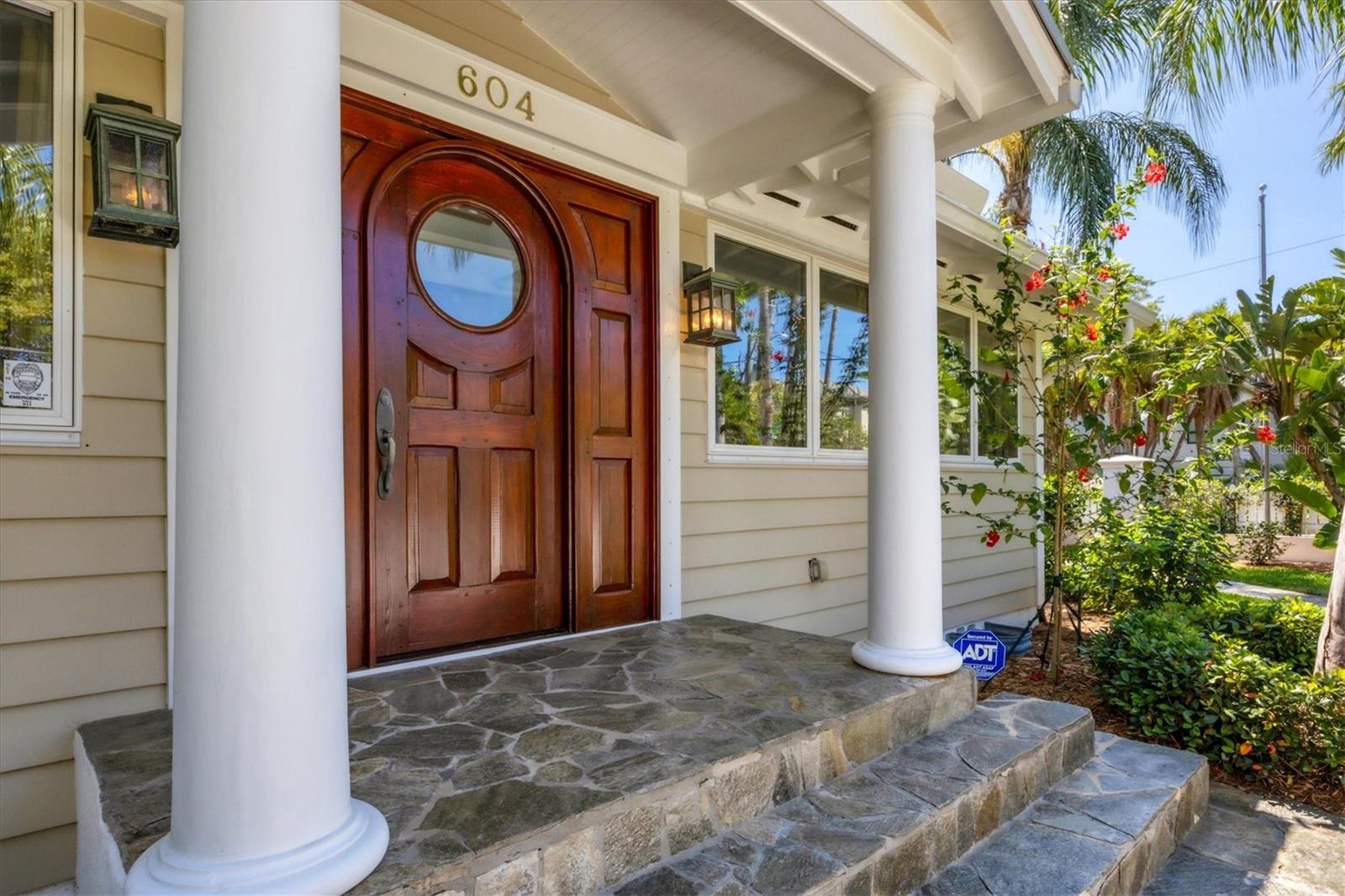 BAY ISLAND - Residential
