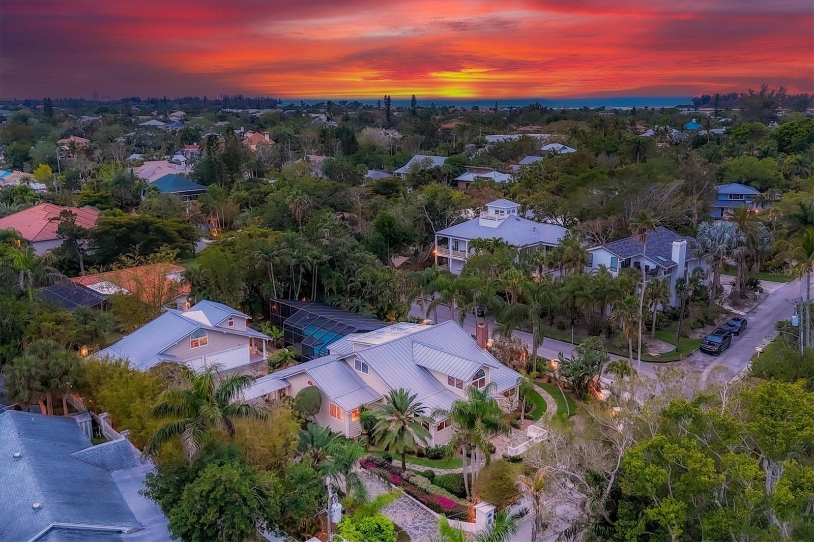 BAY ISLAND - Residential