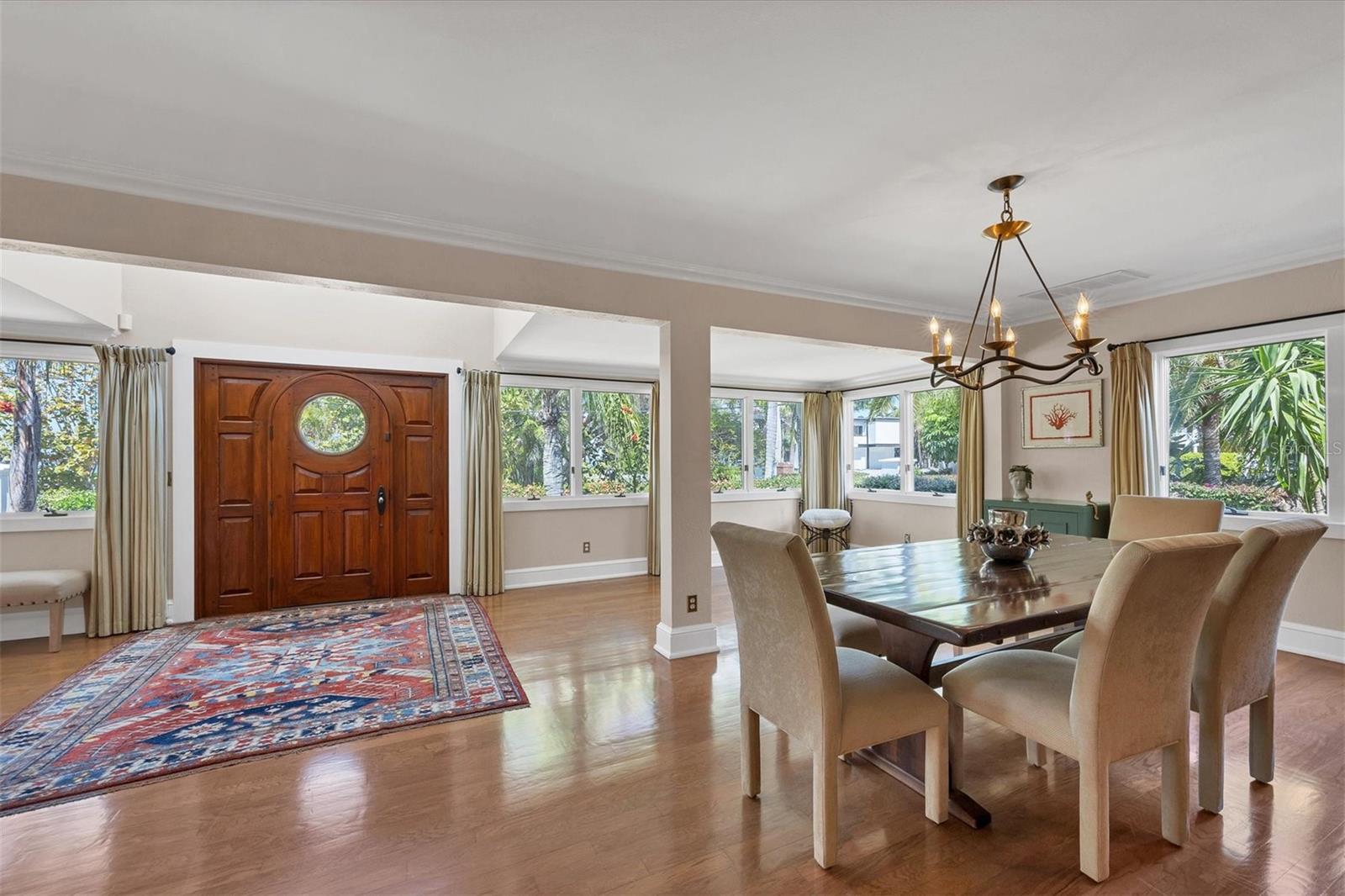BAY ISLAND - Residential