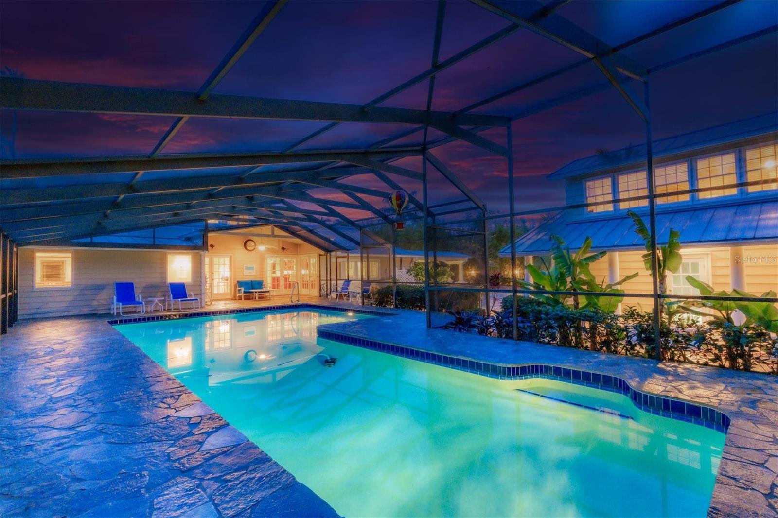 BAY ISLAND - Residential