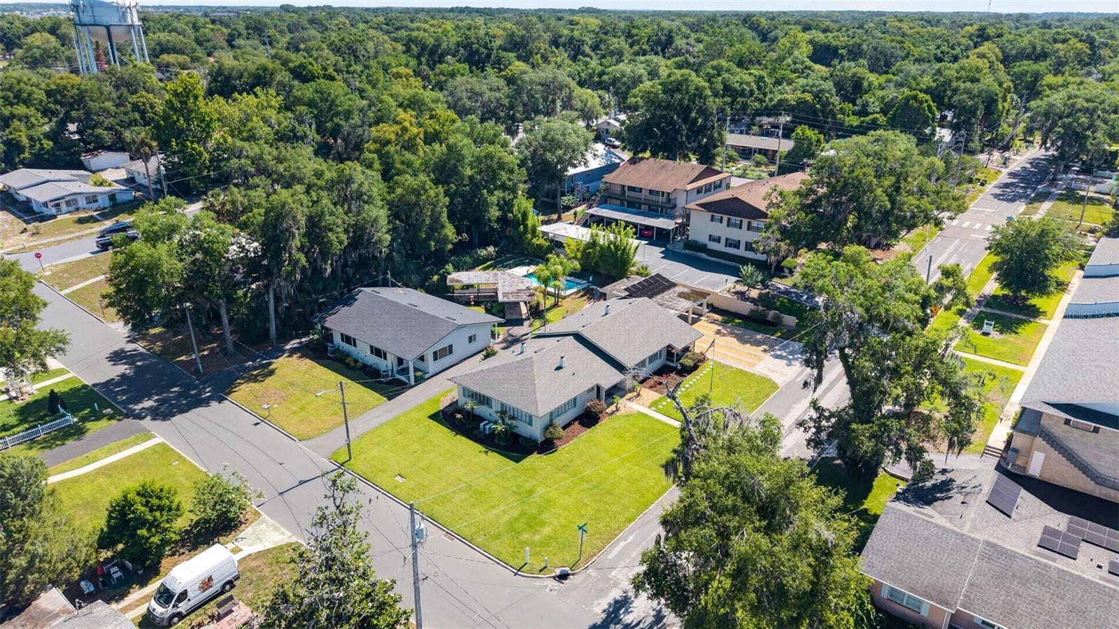 MOUNT DORA - Residential Income