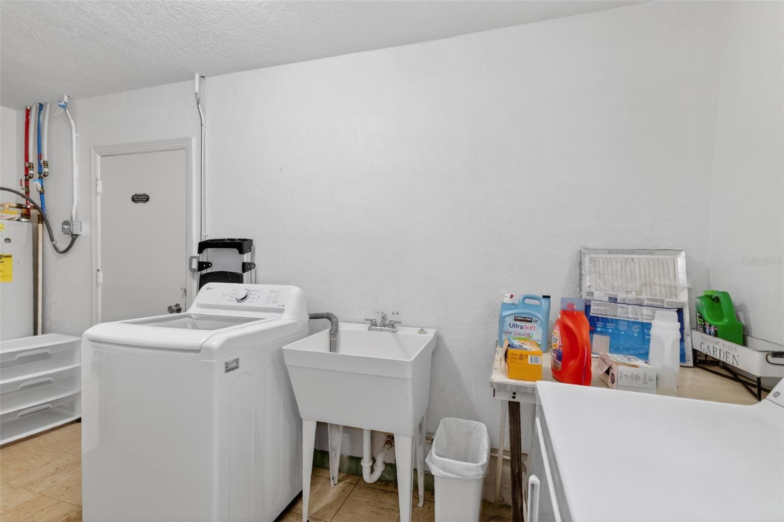 MOUNT DORA - Residential Income