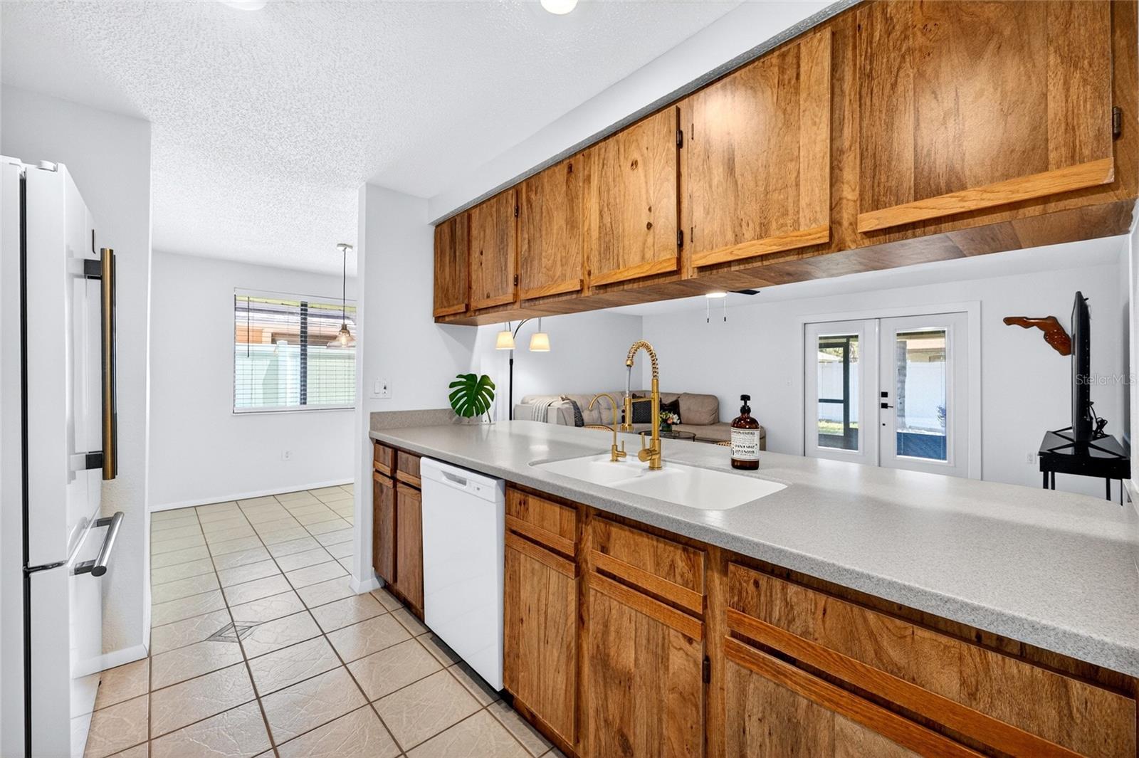 SHOREVIEW PH 2 - Residential