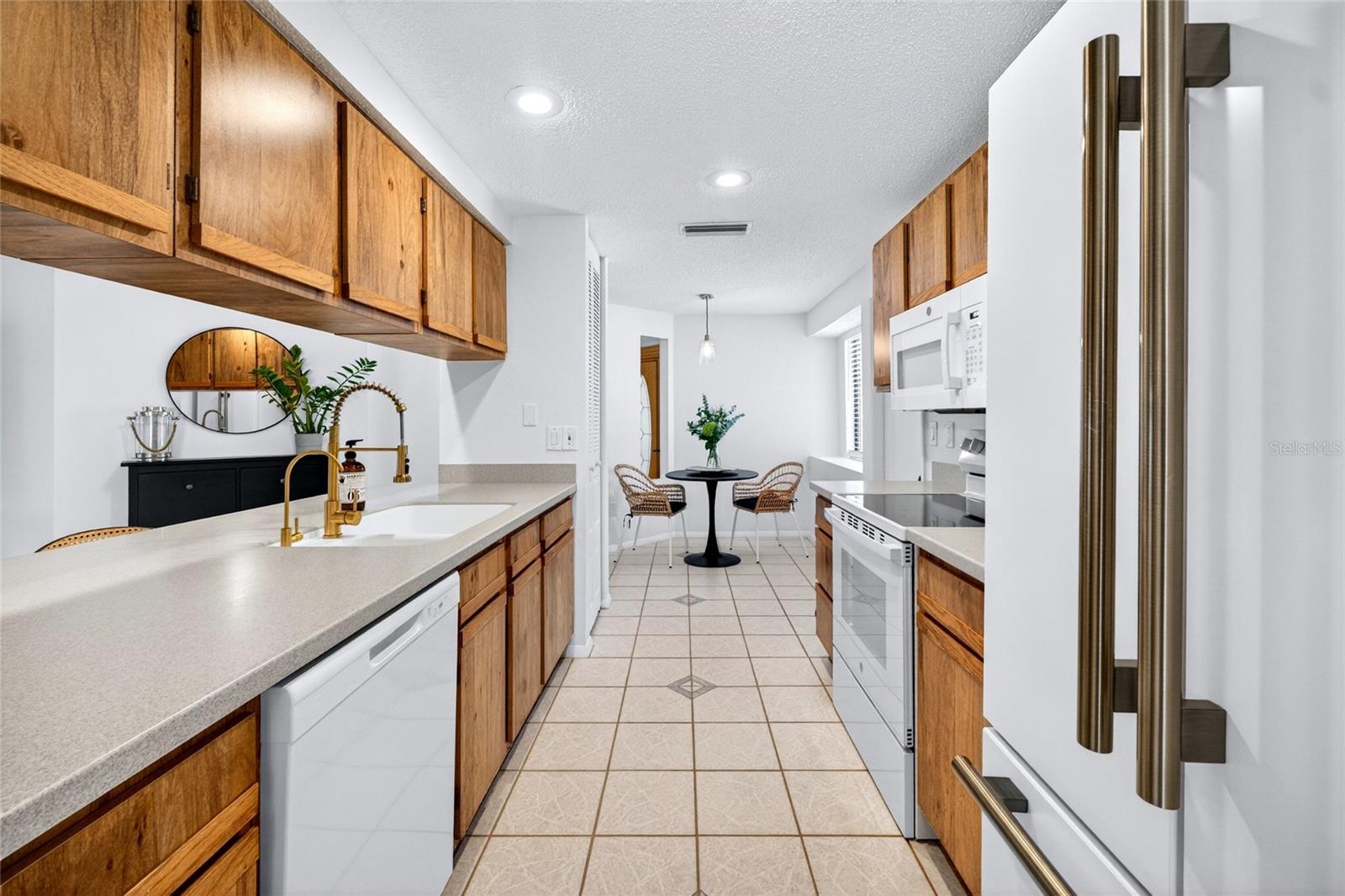 SHOREVIEW PH 2 - Residential