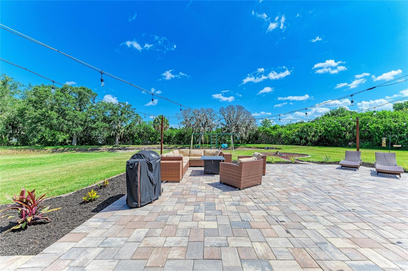ANCIENT OAKS UNIT ONE - Residential