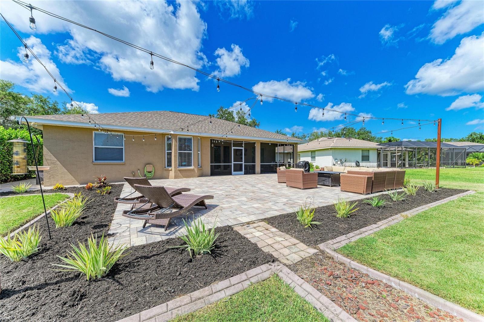 ANCIENT OAKS UNIT ONE - Residential