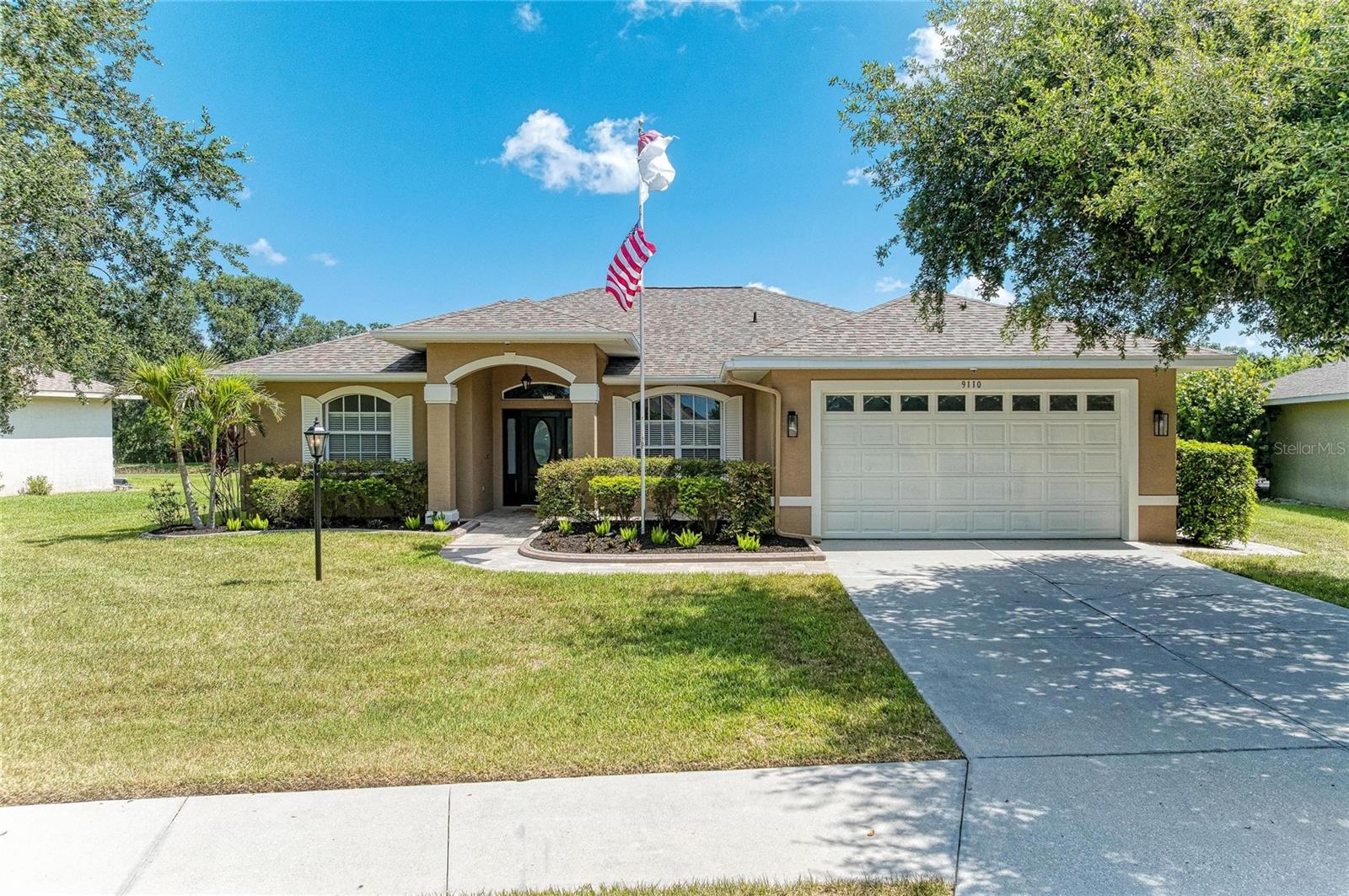 ANCIENT OAKS UNIT ONE - Residential