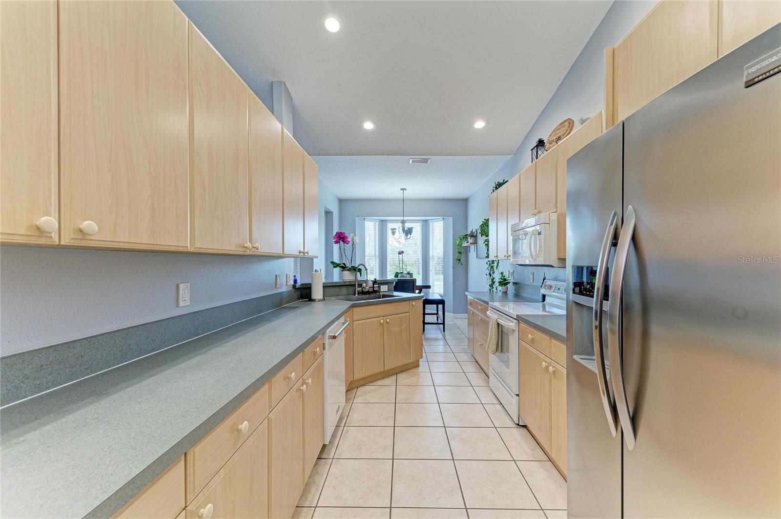 ANCIENT OAKS UNIT ONE - Residential