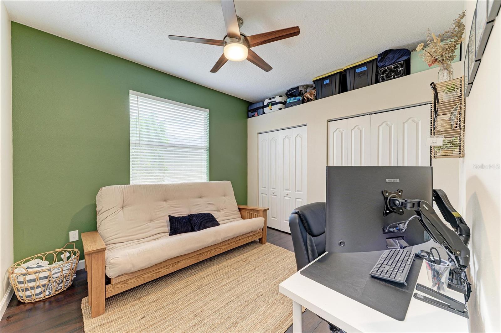 ANCIENT OAKS UNIT ONE - Residential