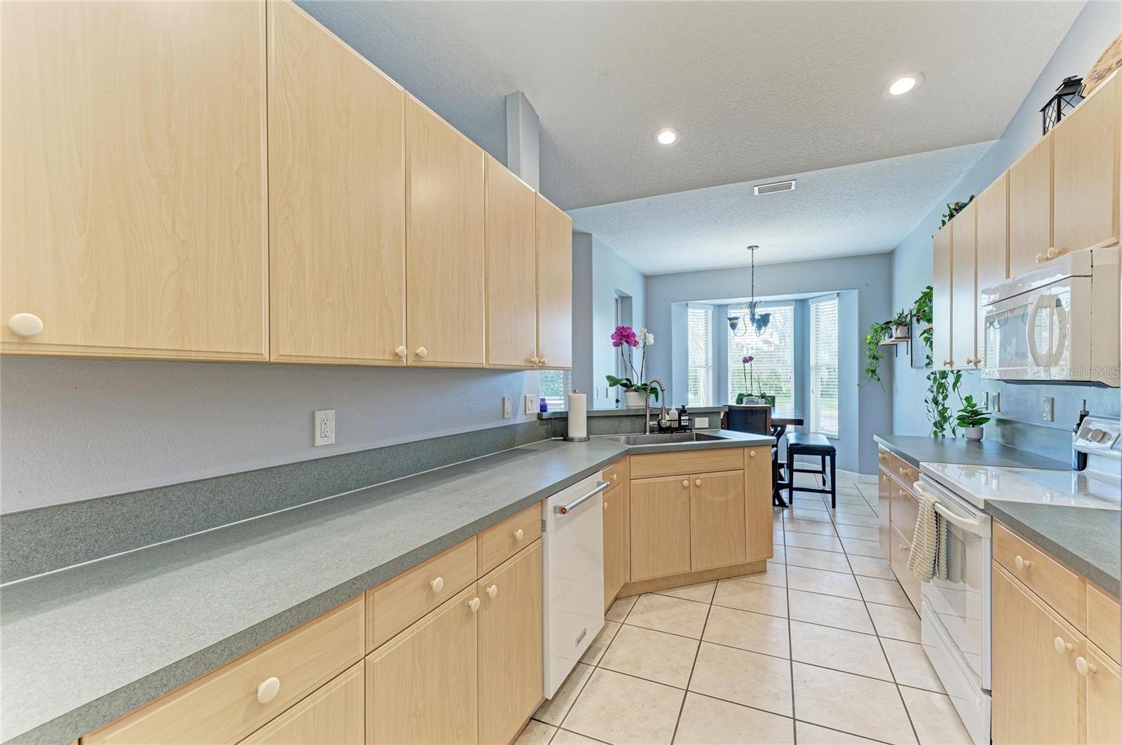 ANCIENT OAKS UNIT ONE - Residential