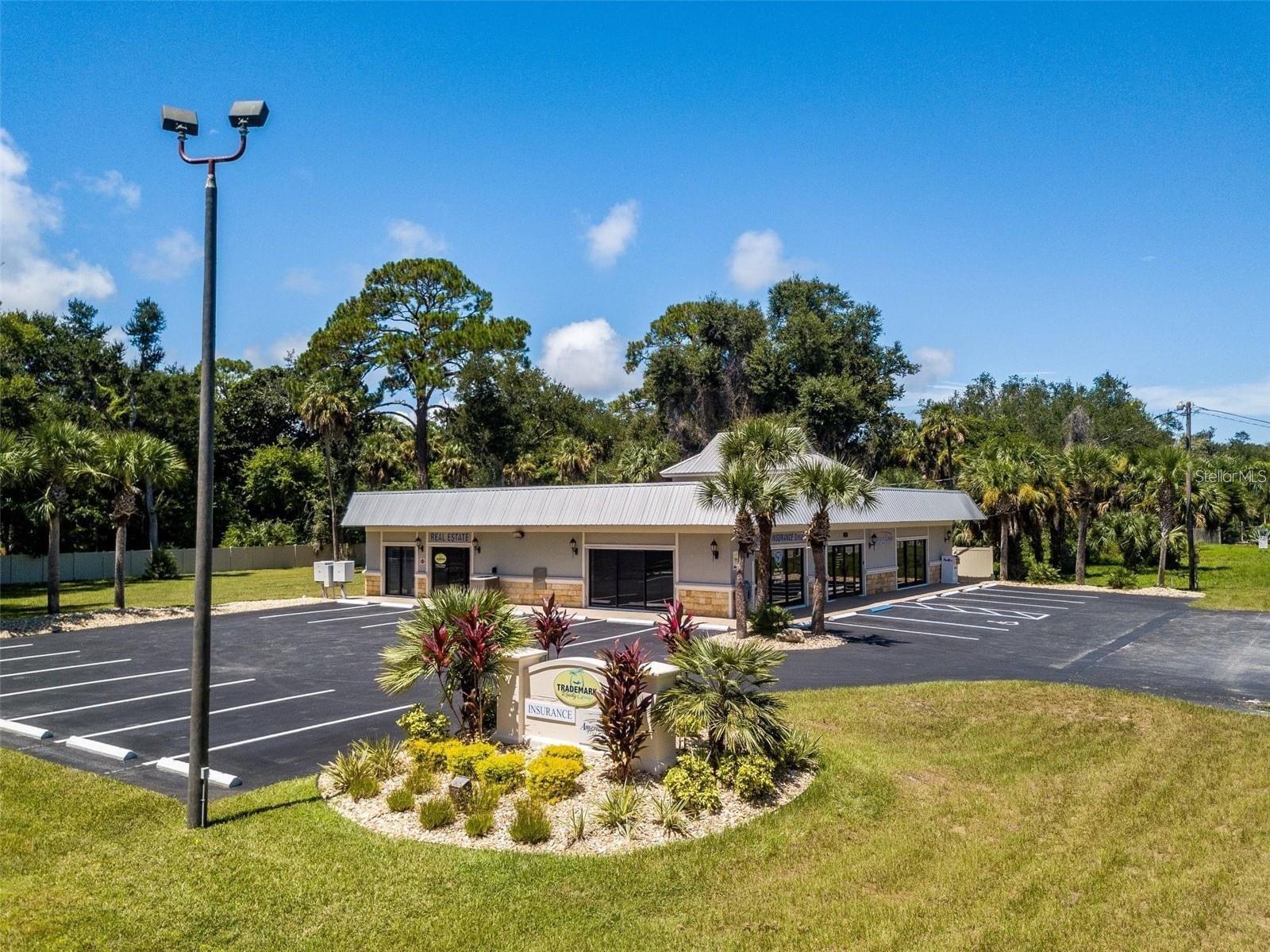 ARTESIA SUB - Commercial Lease