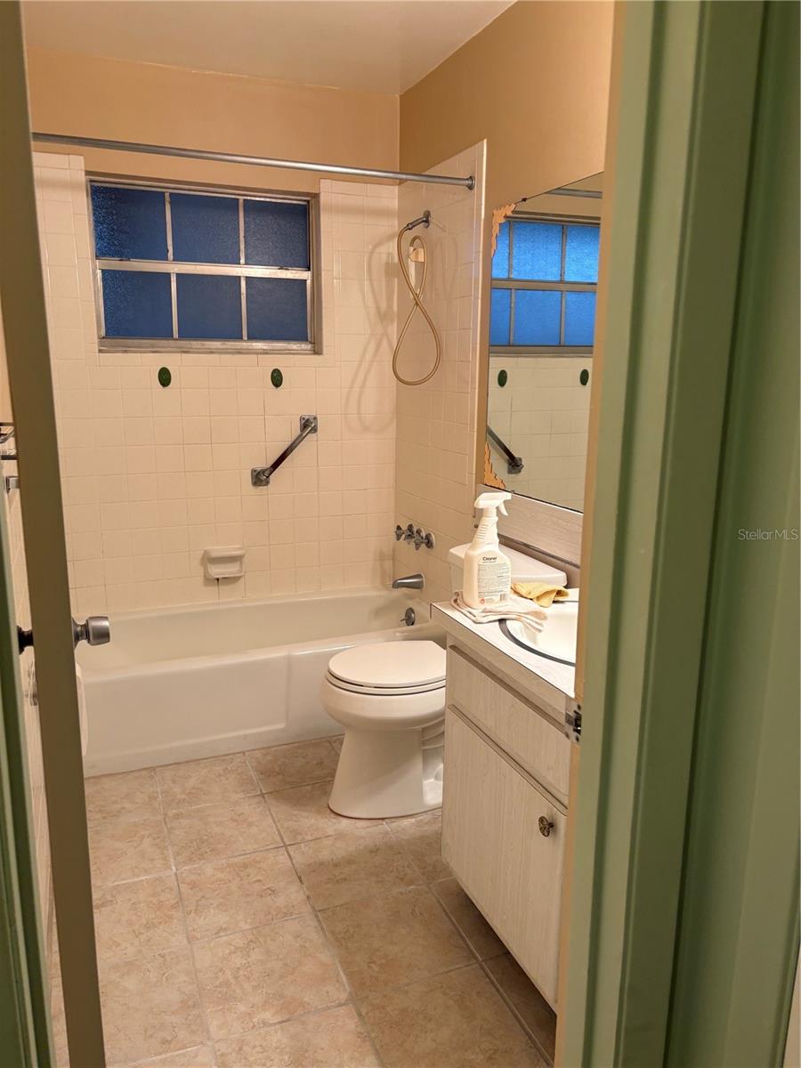 SILVER PINES GOLF VILLAGE CONDO - Residential Lease