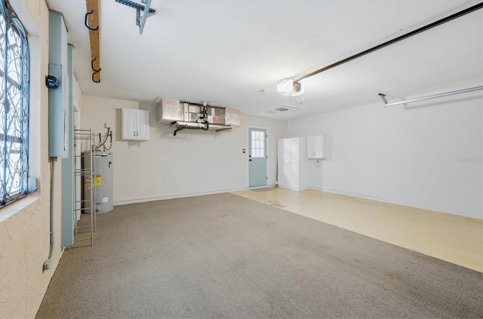SOUTH VENICE - Residential
