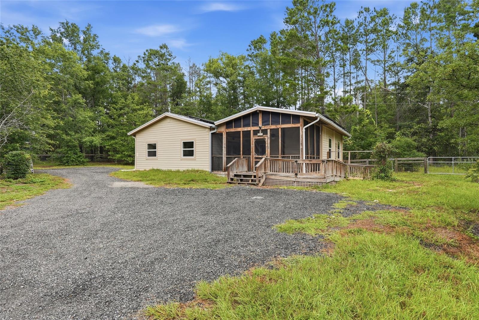 SPRING RIDGE - Residential