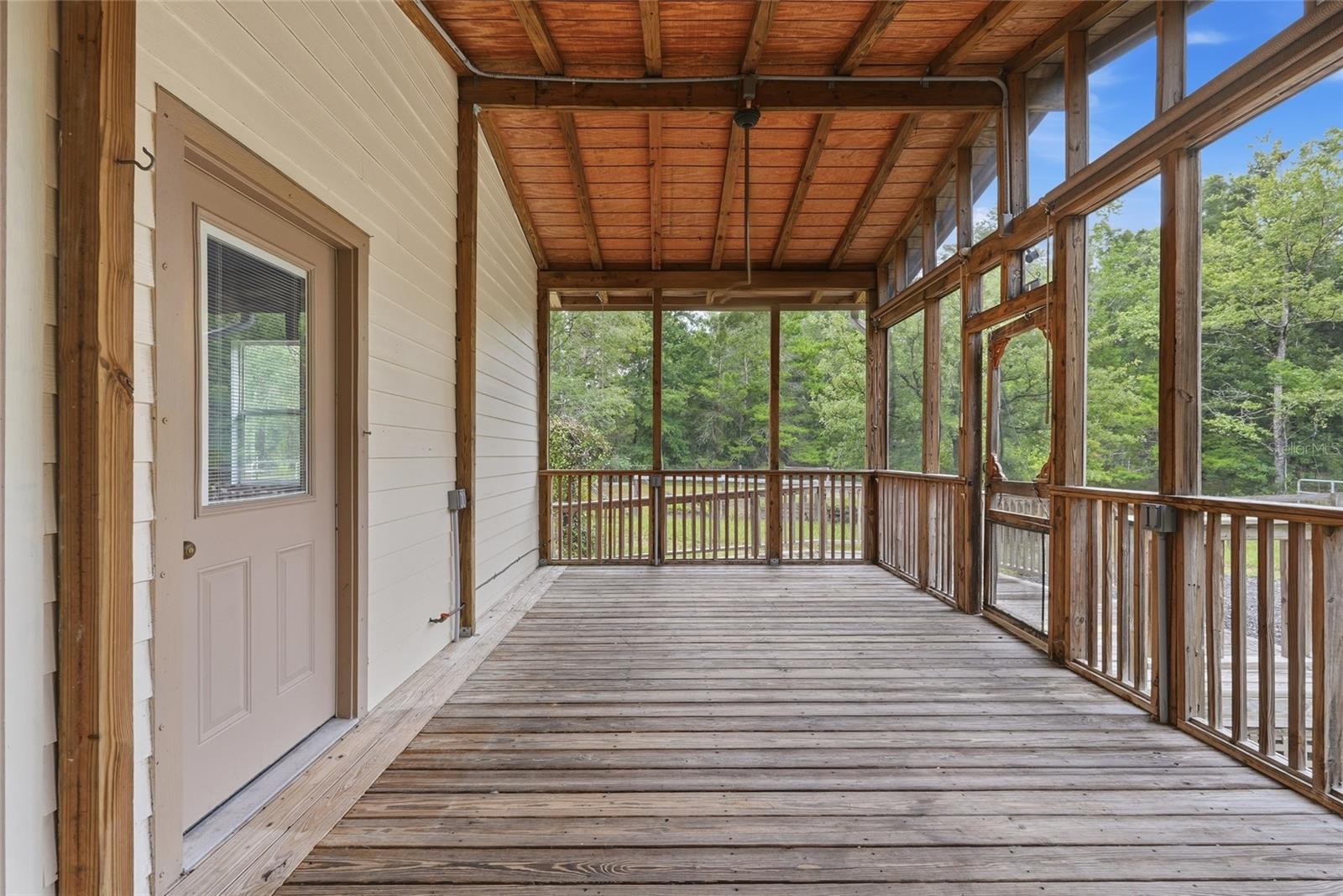 SPRING RIDGE - Residential