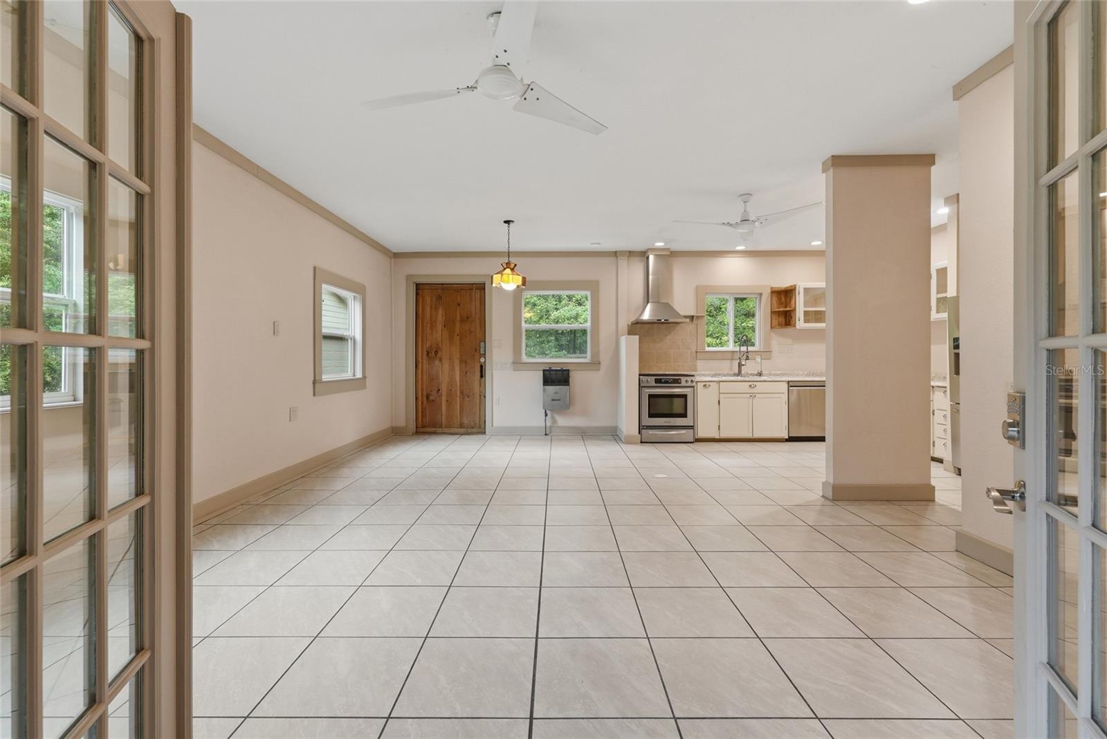 SPRING RIDGE - Residential
