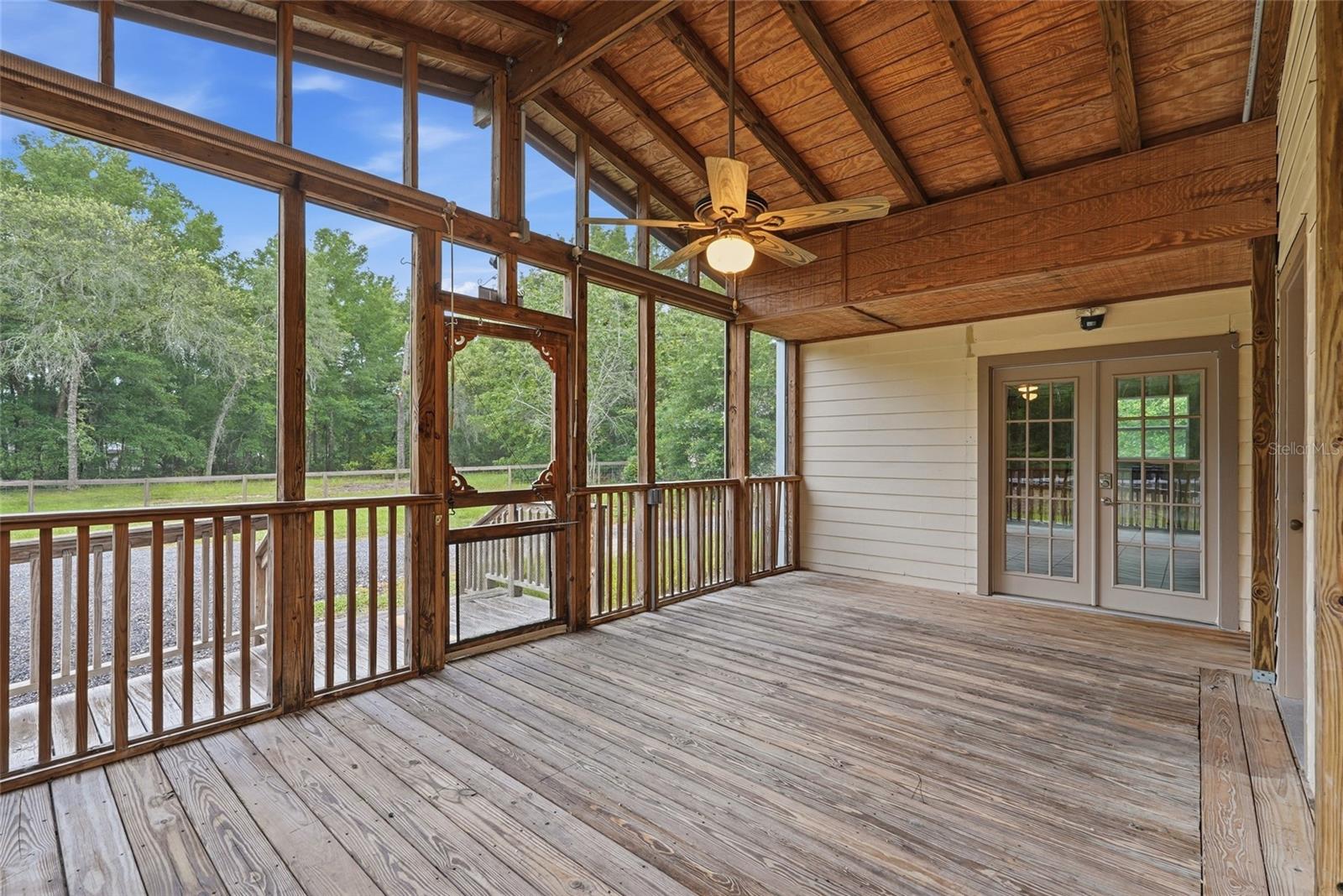 SPRING RIDGE - Residential